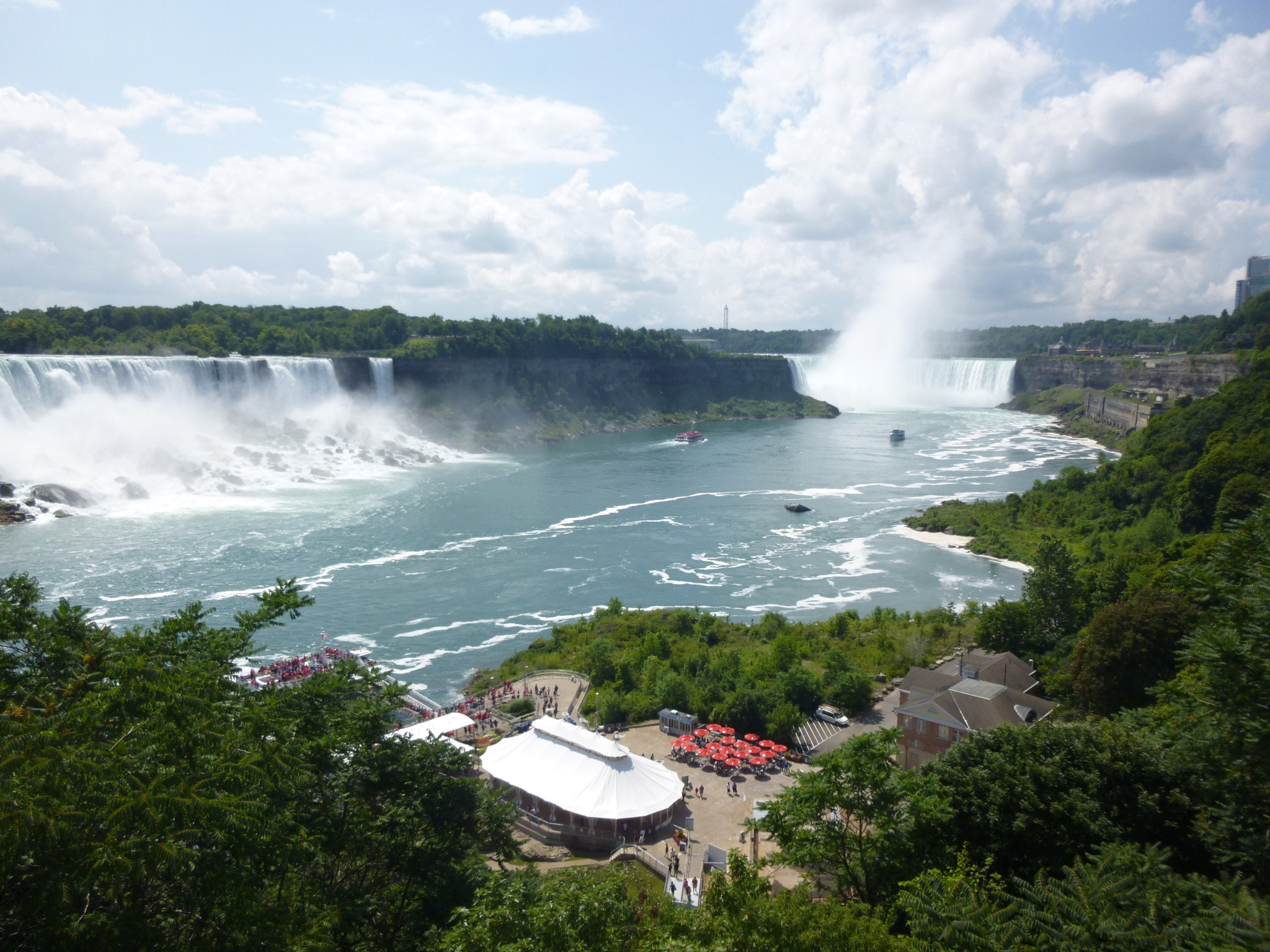Panasonic DMC-SZ3 sample photo. Niagara falls canada photography