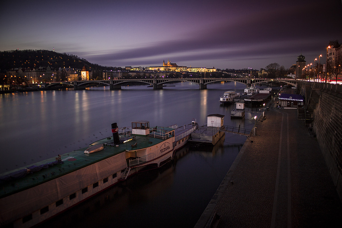Canon EF 28-80mm f/3.5-5.6 USM IV sample photo. Prague photography