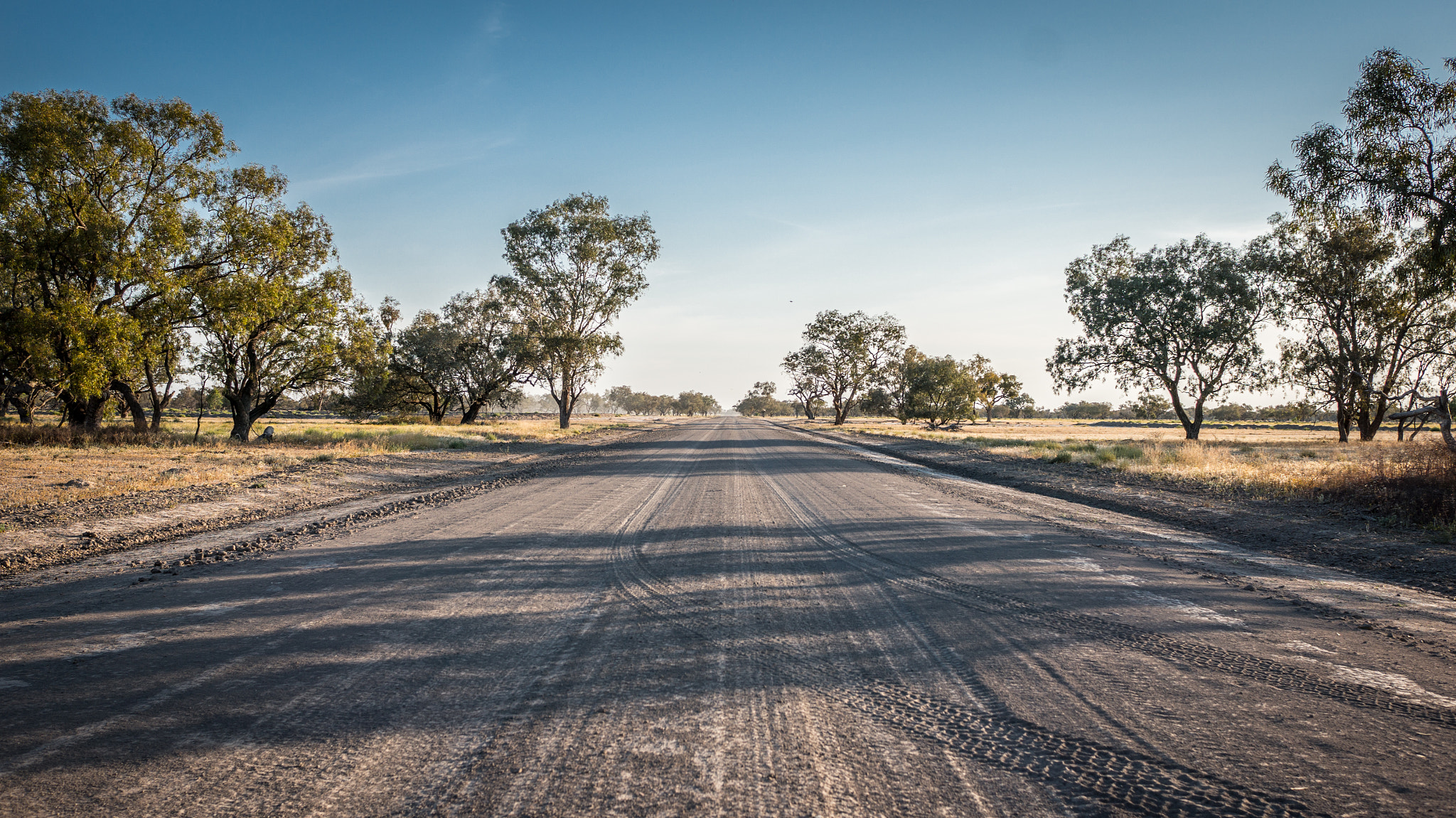 Sony Sonnar T* E 24mm F1.8 ZA sample photo. The open outback photography