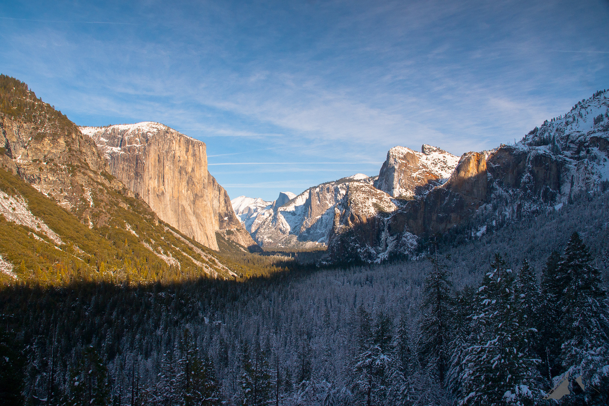 Sony Alpha DSLR-A700 + Sigma 18-200mm F3.5-6.3 DC sample photo. Yosemite photography