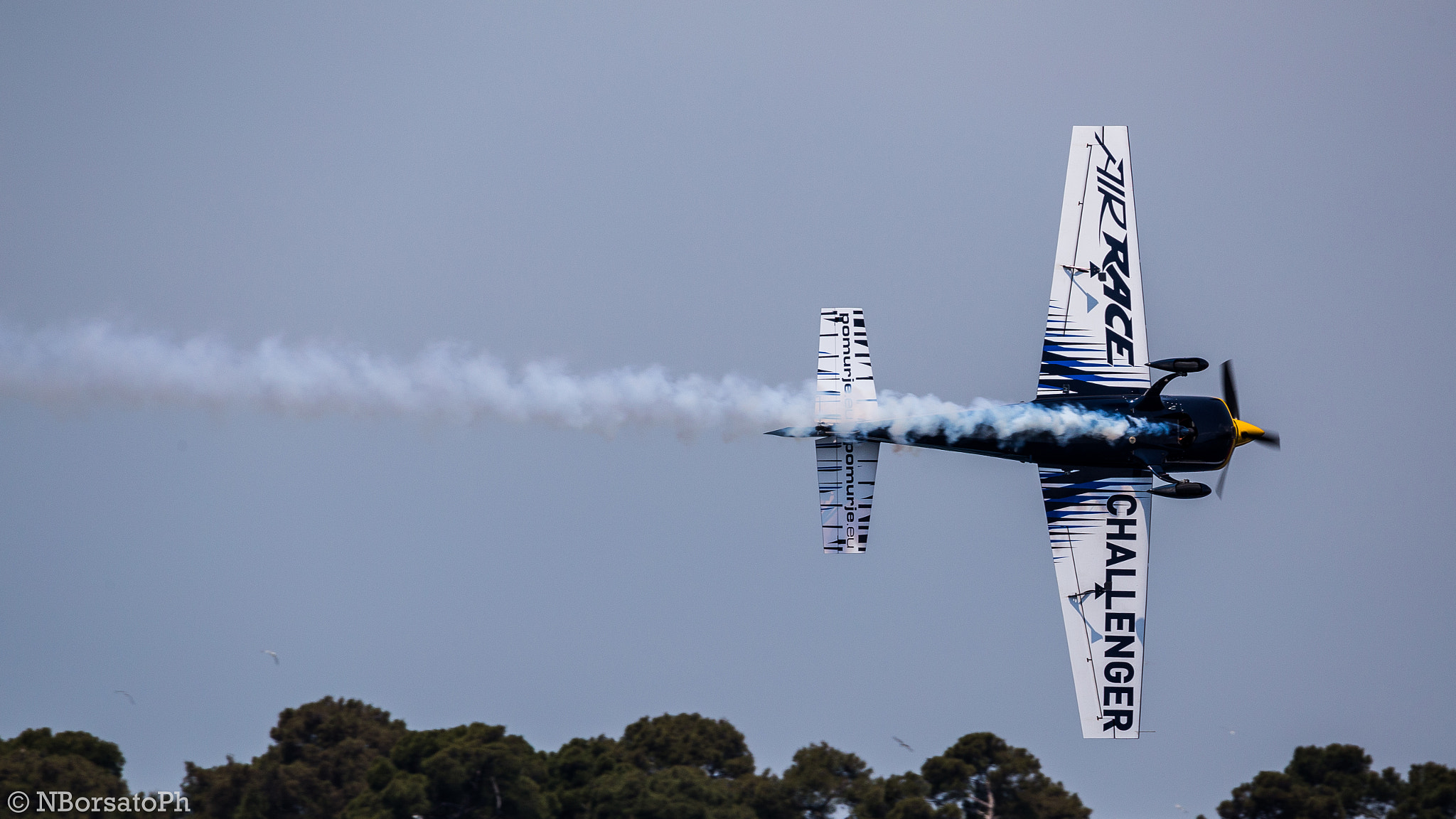 Canon EOS 6D + Tamron SP 150-600mm F5-6.3 Di VC USD sample photo. Redbull airrace photography