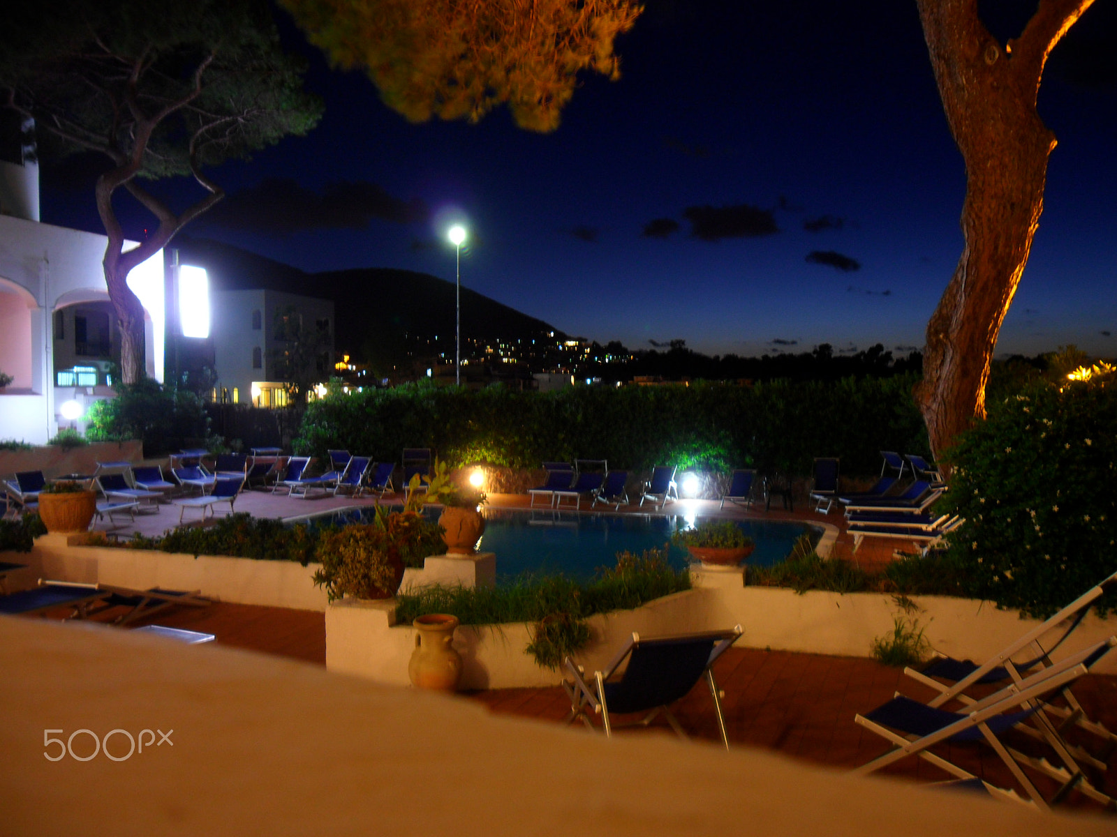 Samsung ES74,ES75,ES78 / VLUU ES75,ES78 sample photo. Notte d'estate photography