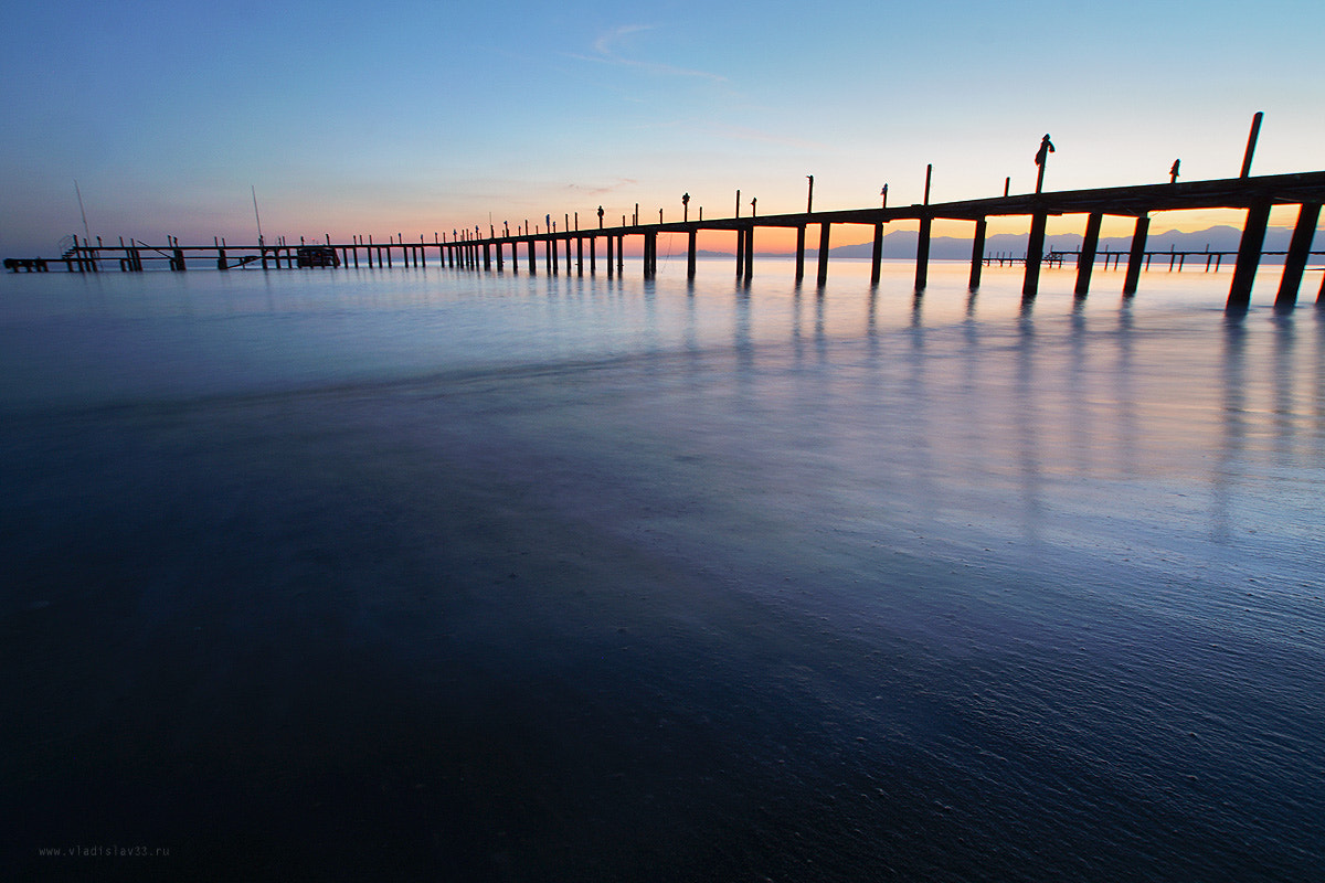 Sony DT 11-18mm F4.5-5.6 sample photo. Evening surf photography