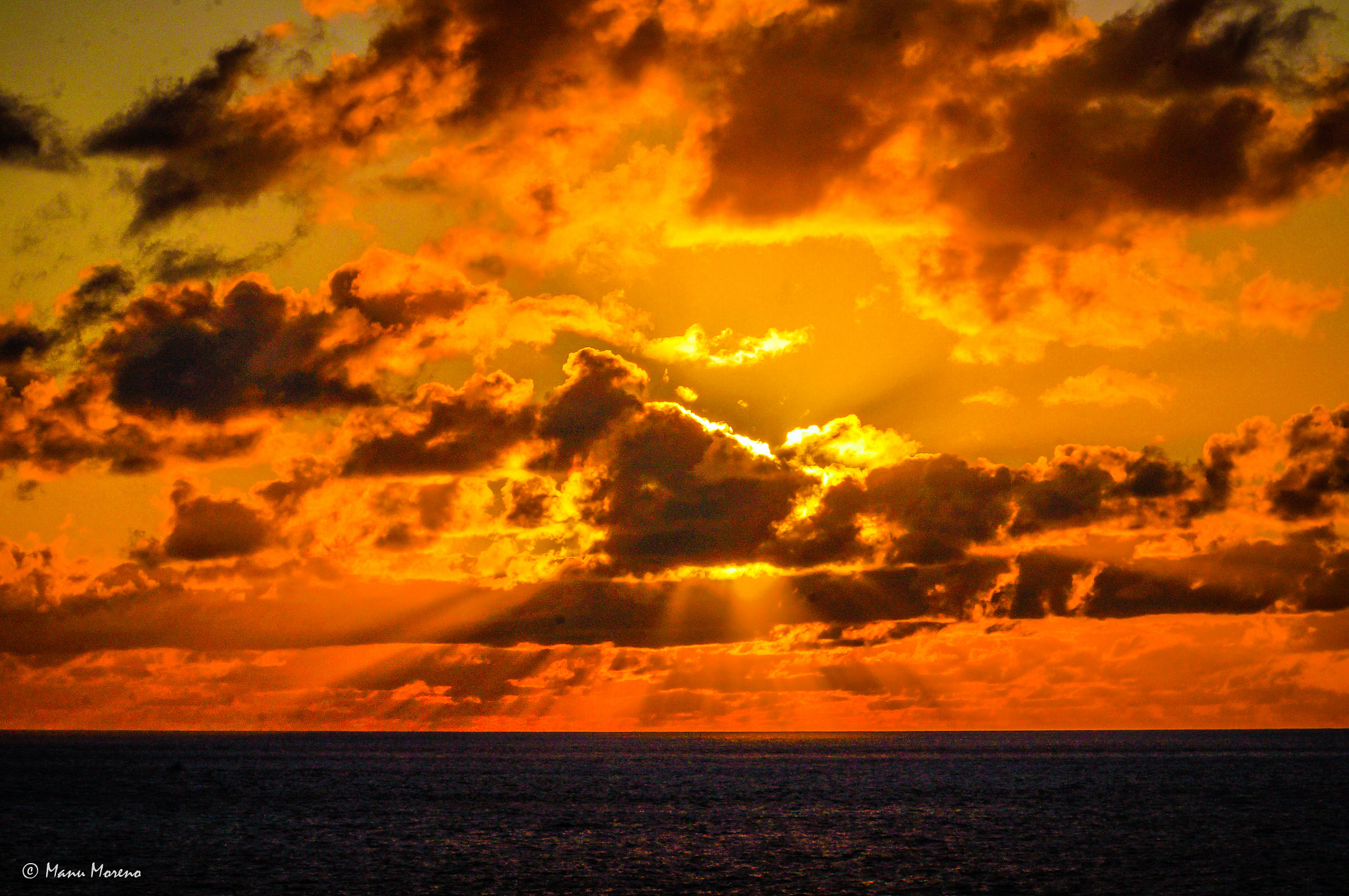 Sony Alpha NEX-F3 + Sony E 55-210mm F4.5-6.3 OSS sample photo. Egun on! (la palma, canarias) photography