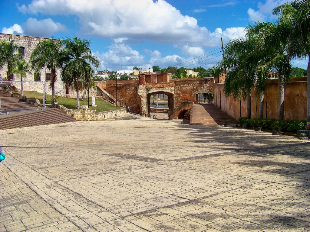Kodak EASYSHARE Z8612 IS DIGITAL CAMERA sample photo. Santo domingo photography