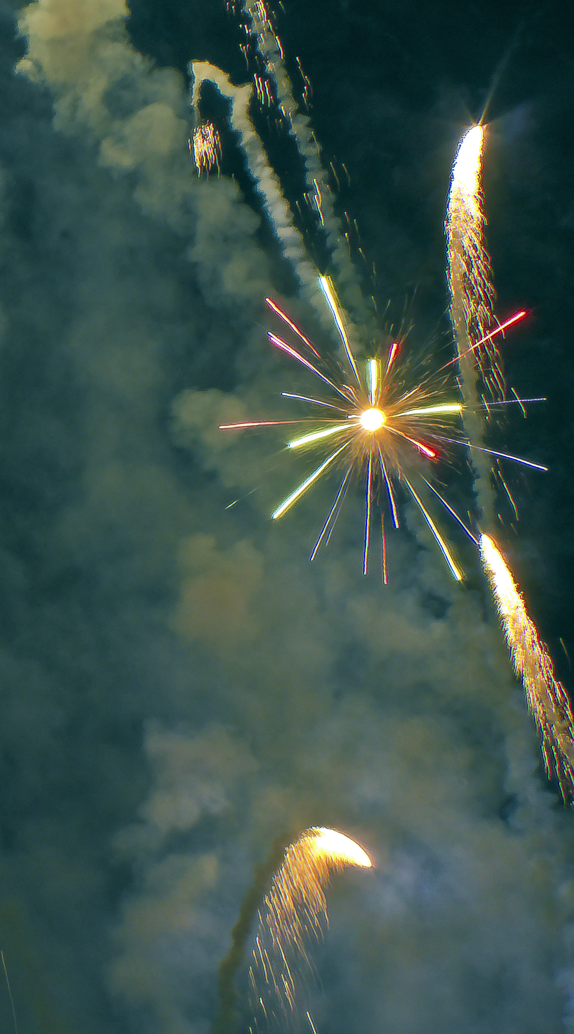 Canon EF 35mm F2 IS USM sample photo. Fiesta de las velitas photography