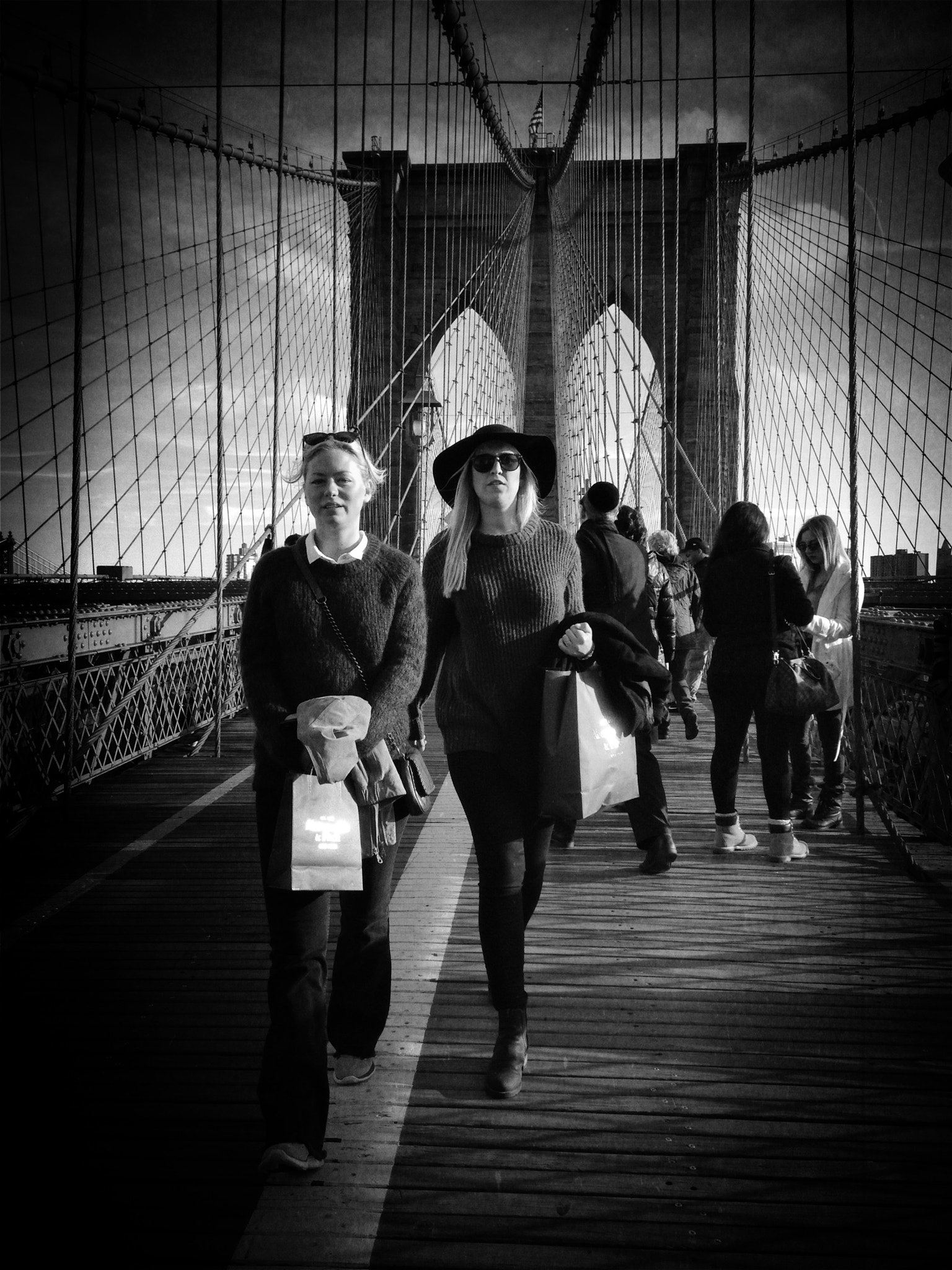Hipstamatic 303 sample photo. Brooklyn bridge photography