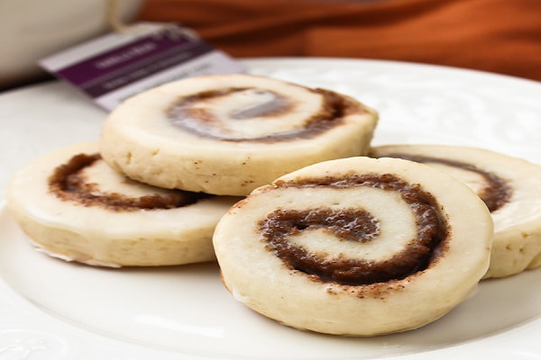 Canon EF-S 60mm F2.8 Macro USM sample photo. Cinnamon roll sugar cookies photography