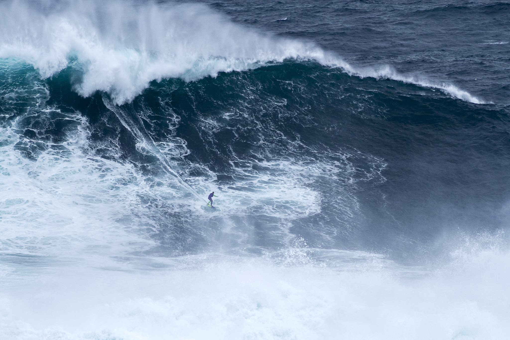 Canon EOS 7D + Canon EF 50mm f/1.8 sample photo. Crazy surf photography