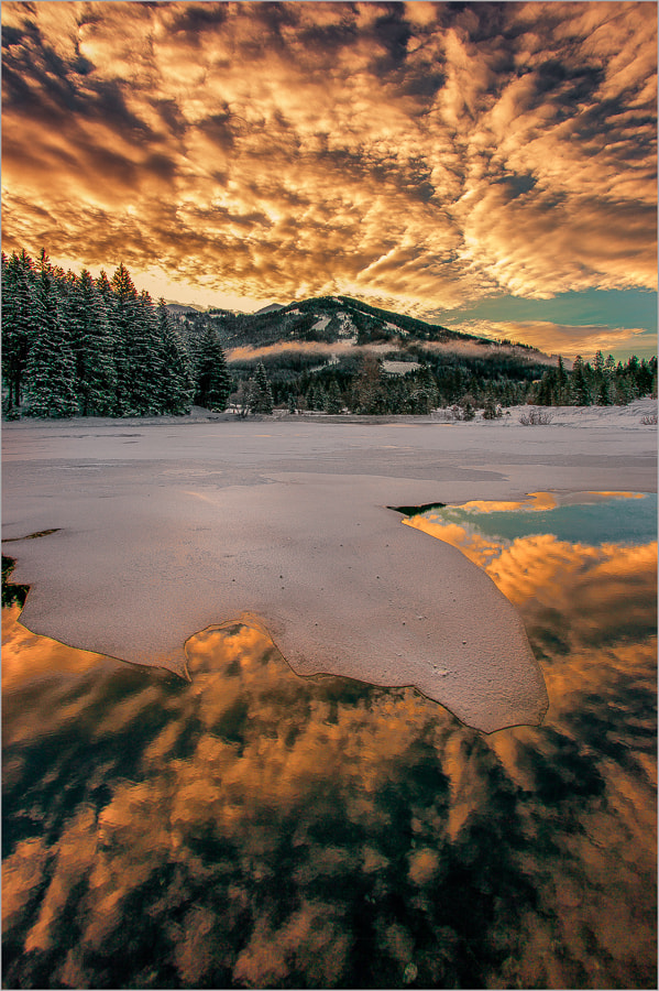 Pentax K20D + Pentax smc DA 14mm F2.8 ED (IF) sample photo. Wolkenspiegelung photography