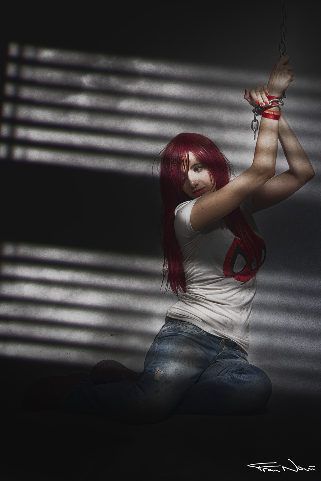 Sigma 70-300mm F4-5.6 APO DG Macro sample photo. Mary jane watson marvel photography
