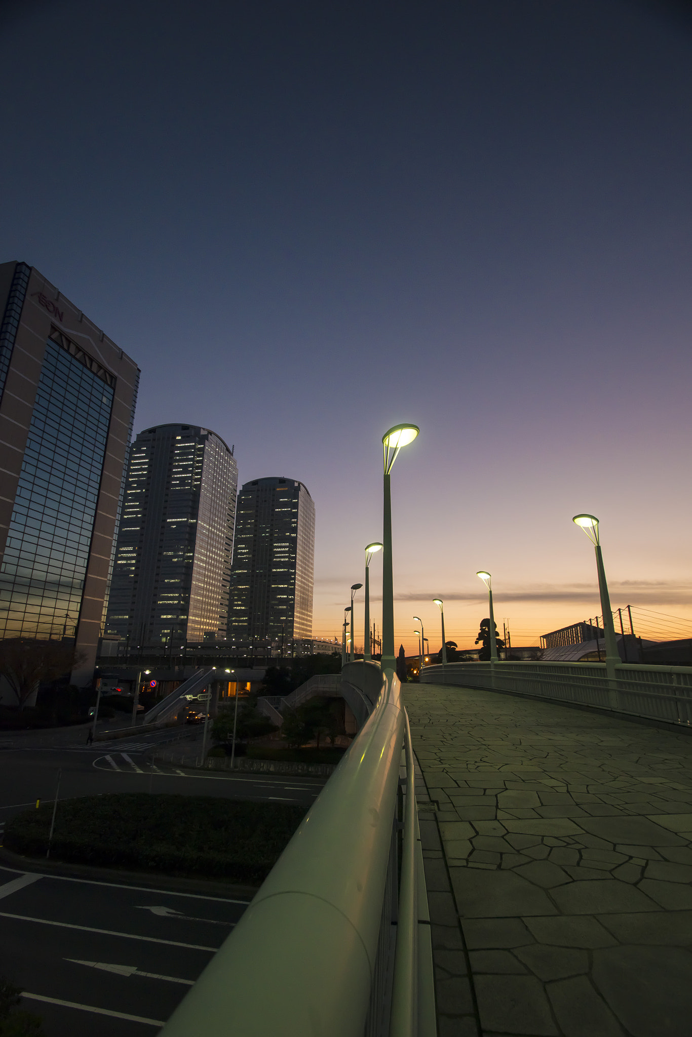 Pentax K-5 IIs sample photo. Twilight city photography