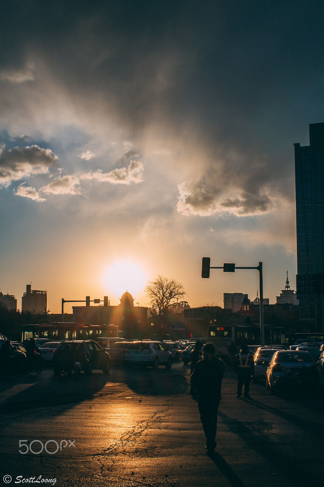 Canon EF 28-70mm f/3.5-4.5 sample photo. Clouds fade away photography