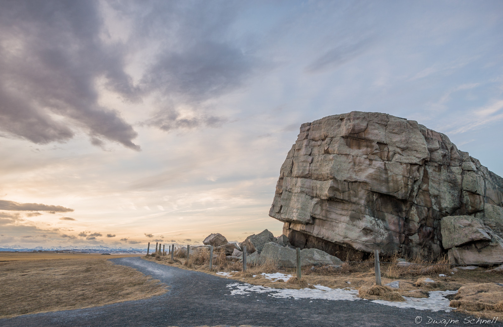 Nikon D610 + Sigma 20mm F1.8 EX DG Aspherical RF sample photo. Big rock glacial erratic photography