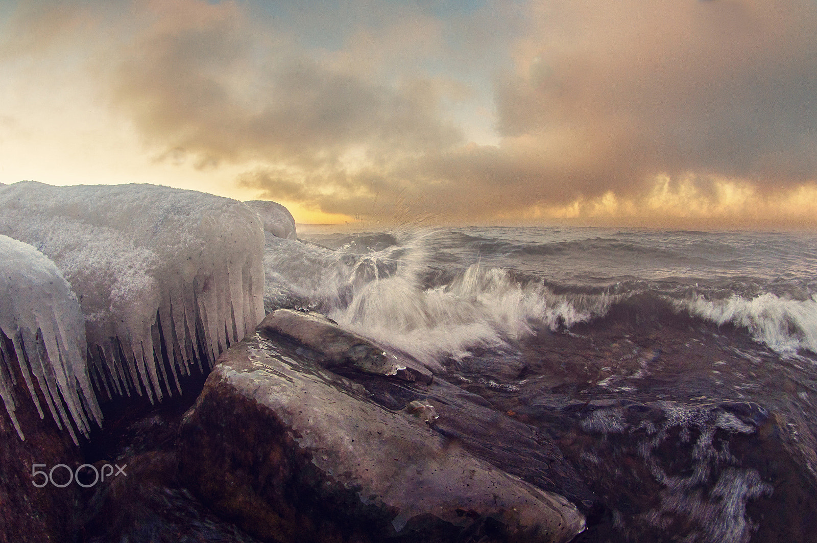 Nikon D90 + Samyang 8mm F3.5 Aspherical IF MC Fisheye sample photo. Seneca fog photography