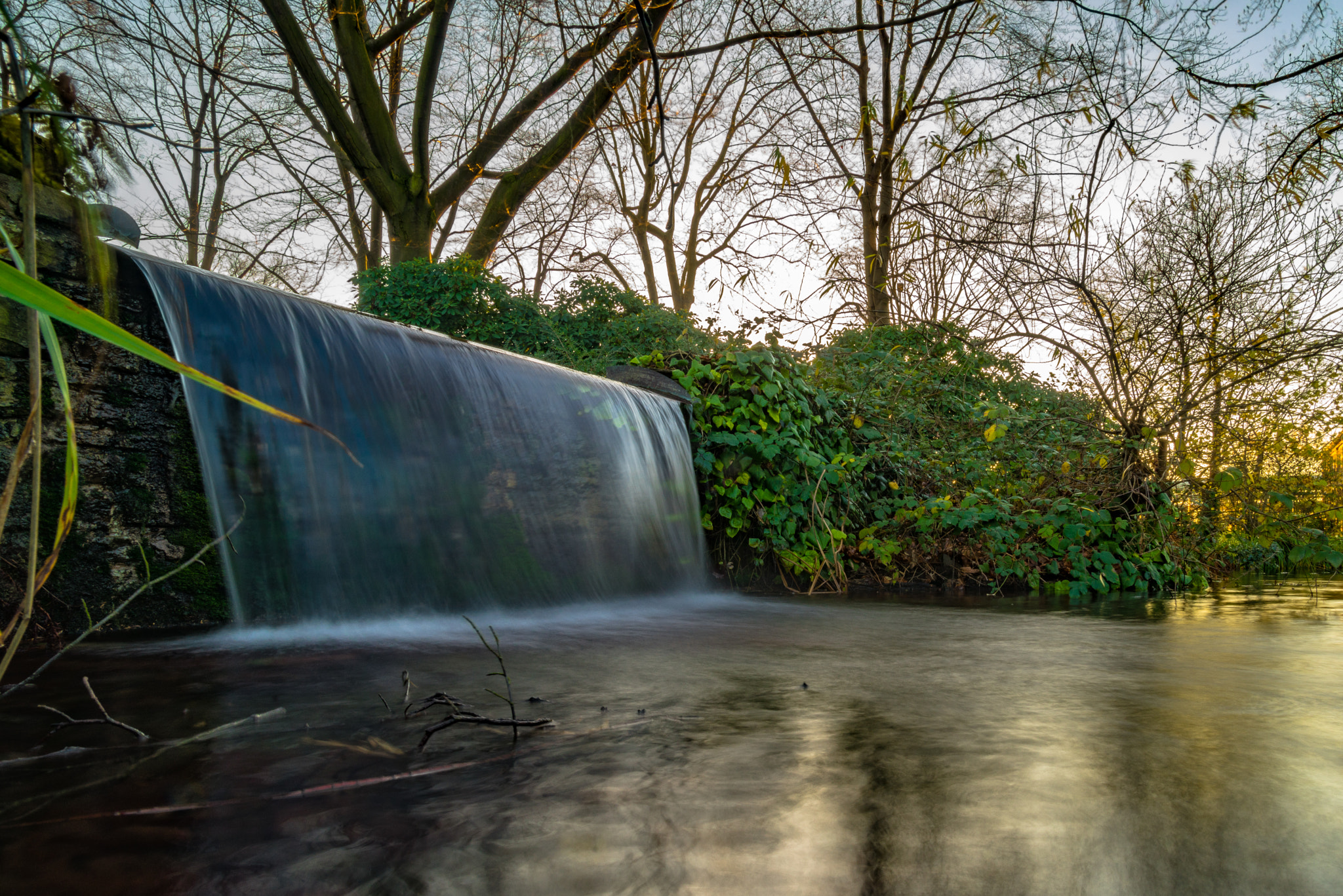 Sony a7R + Minolta AF 17-35mm F2.8-4 (D) sample photo. Falling water photography