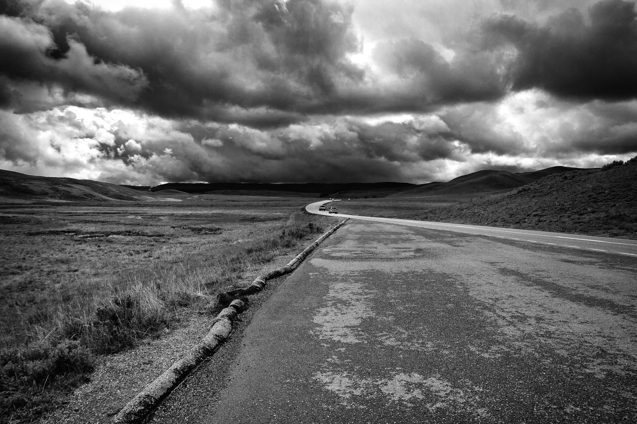 Canon EOS 1000D (EOS Digital Rebel XS / EOS Kiss F) sample photo. Into the storm. photography