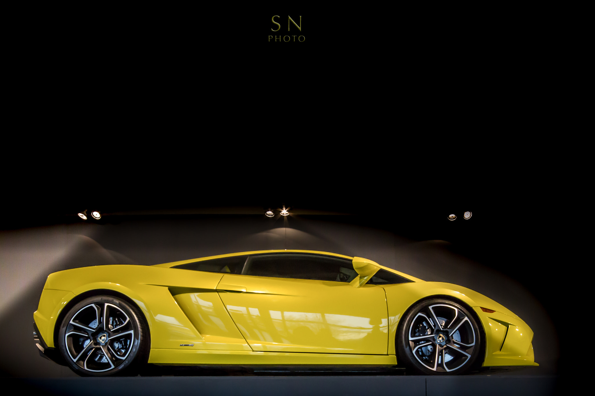 Samyang 14mm F2.8 ED AS IF UMC sample photo. Lambo gialla photography