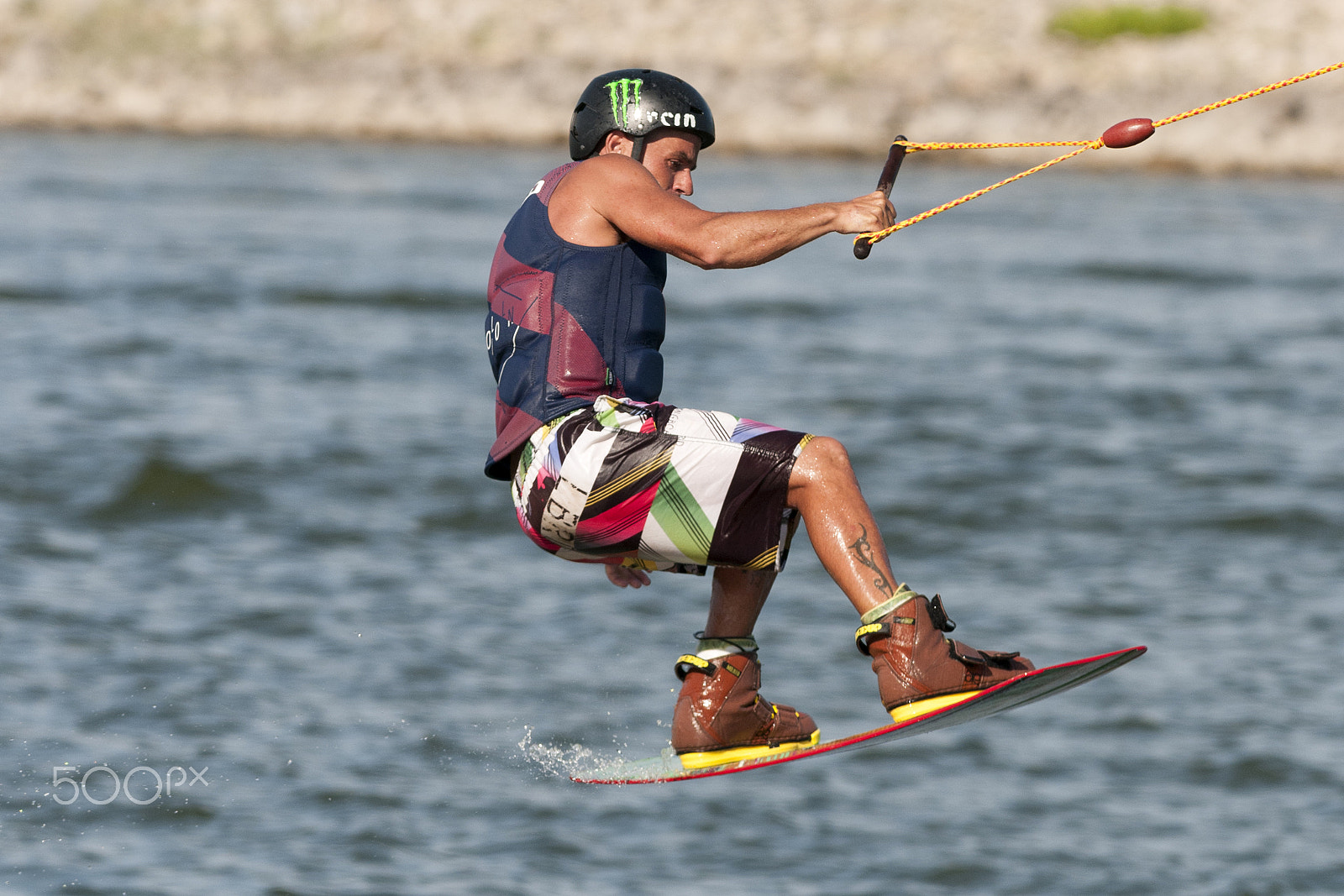 Nikon AF-S Nikkor 300mm F2.8G ED-IF VR sample photo. Aladin and the magic board photography