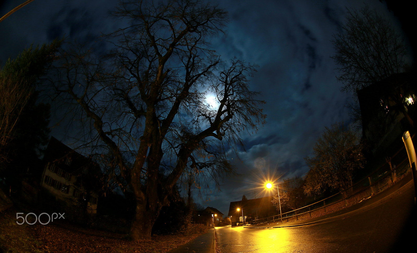 Canon EF 8-15mm F4L Fisheye USM sample photo. Quiet places photography