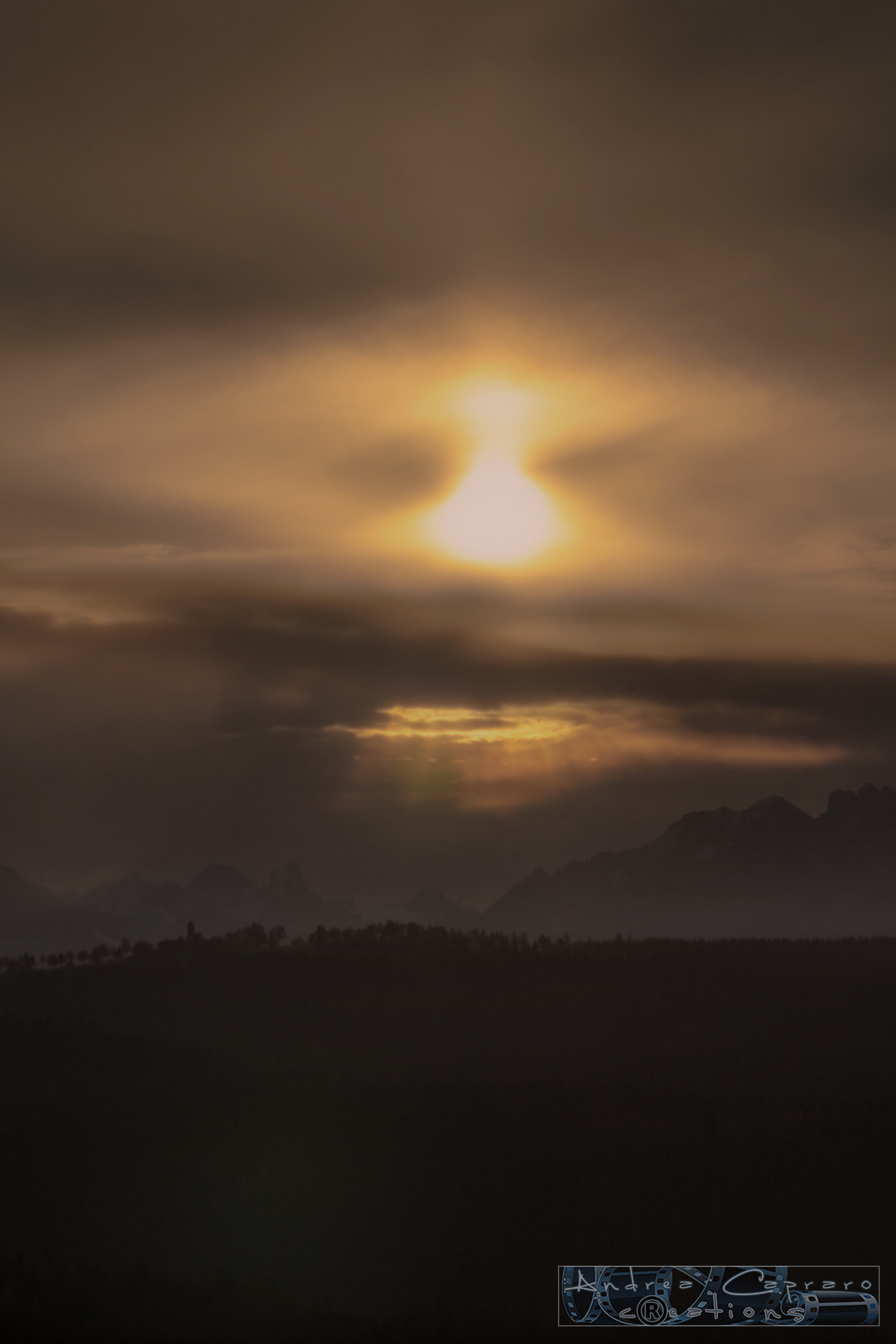 Sigma 105mm F2.8 EX DG OS HSM sample photo. Melt the clouds. photography