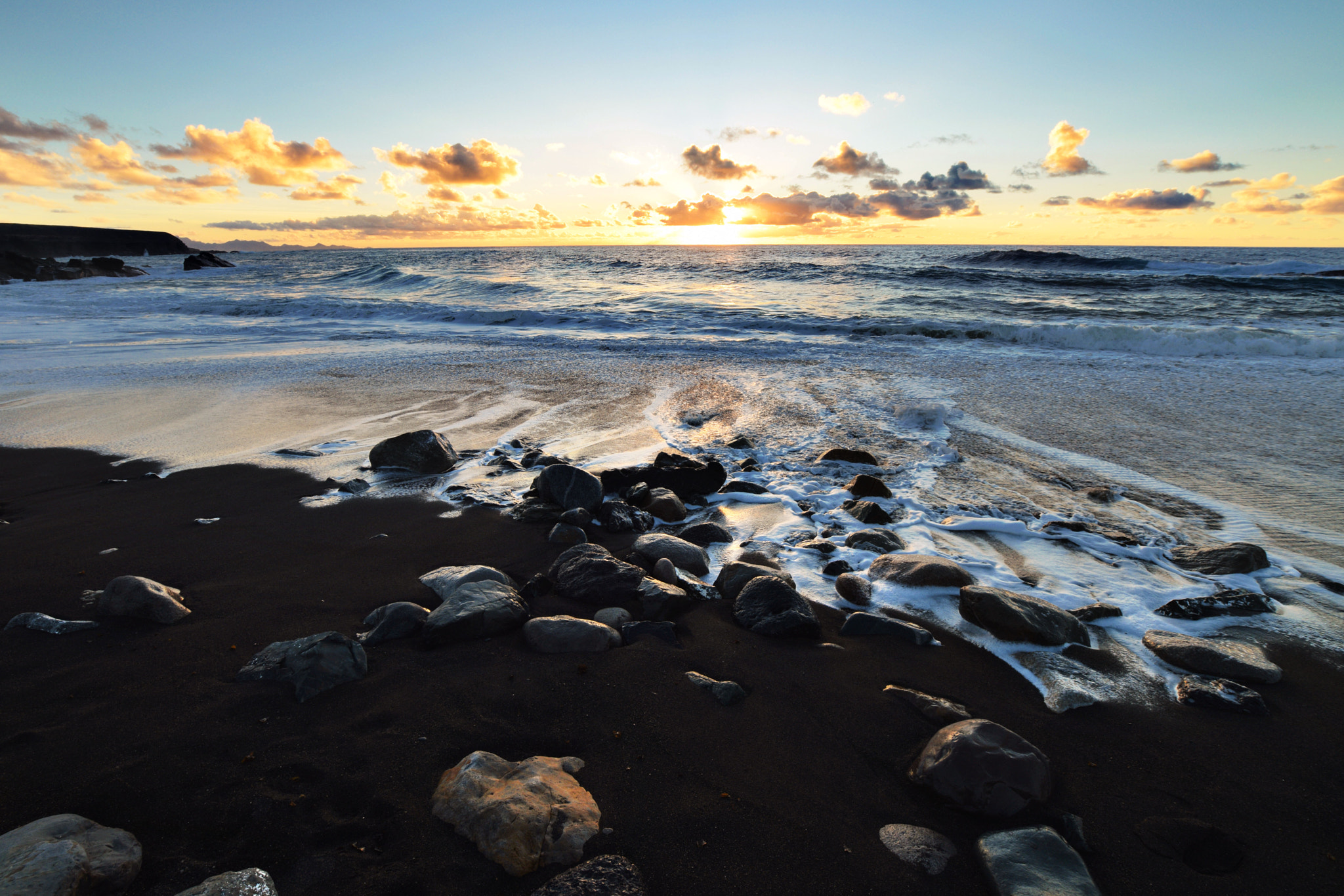 Nikon D3300 + AF DC-Nikkor 135mm f/2D sample photo. Ajuy - fuerteventura photography