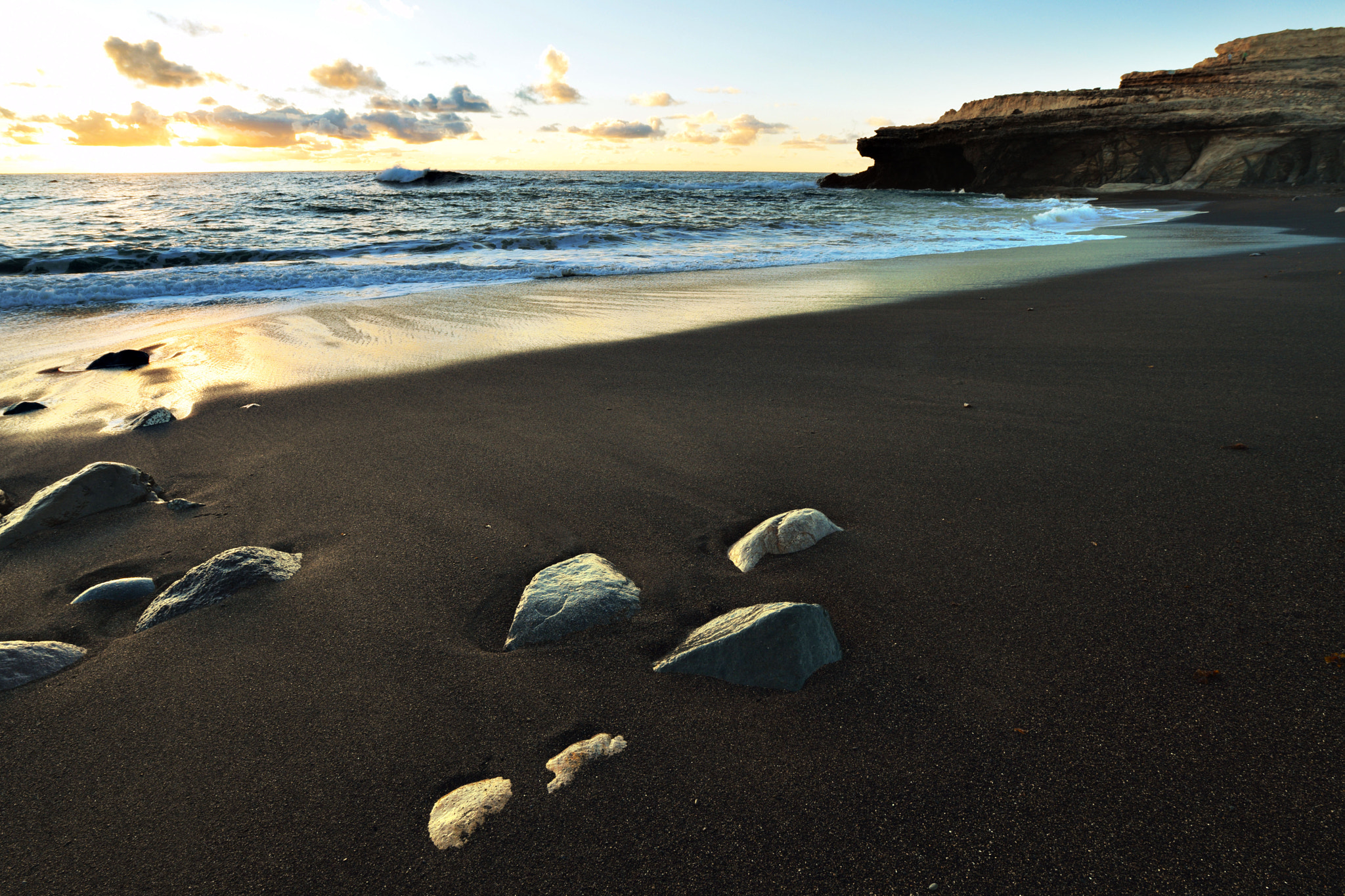 AF Zoom-Nikkor 35-70mm f/2.8D N sample photo. Ajuy - fuerteventura photography