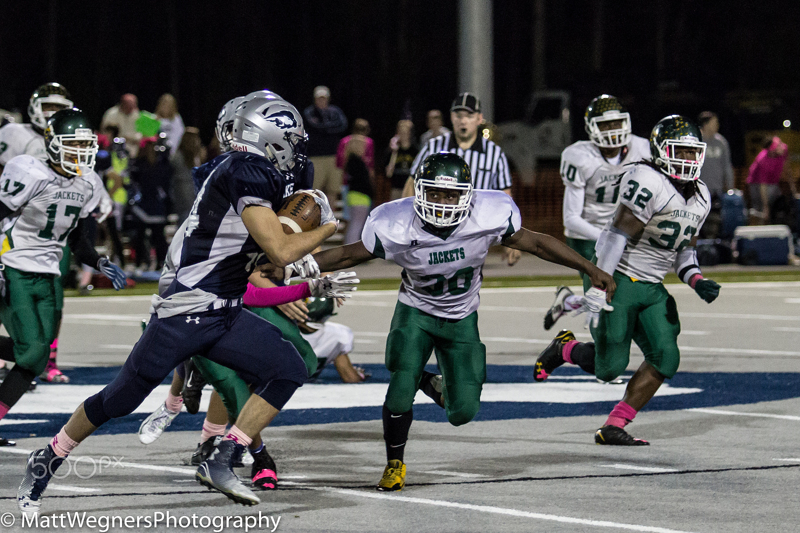 Canon EF 70-200mm F2.8L USM sample photo. Game winging play photography