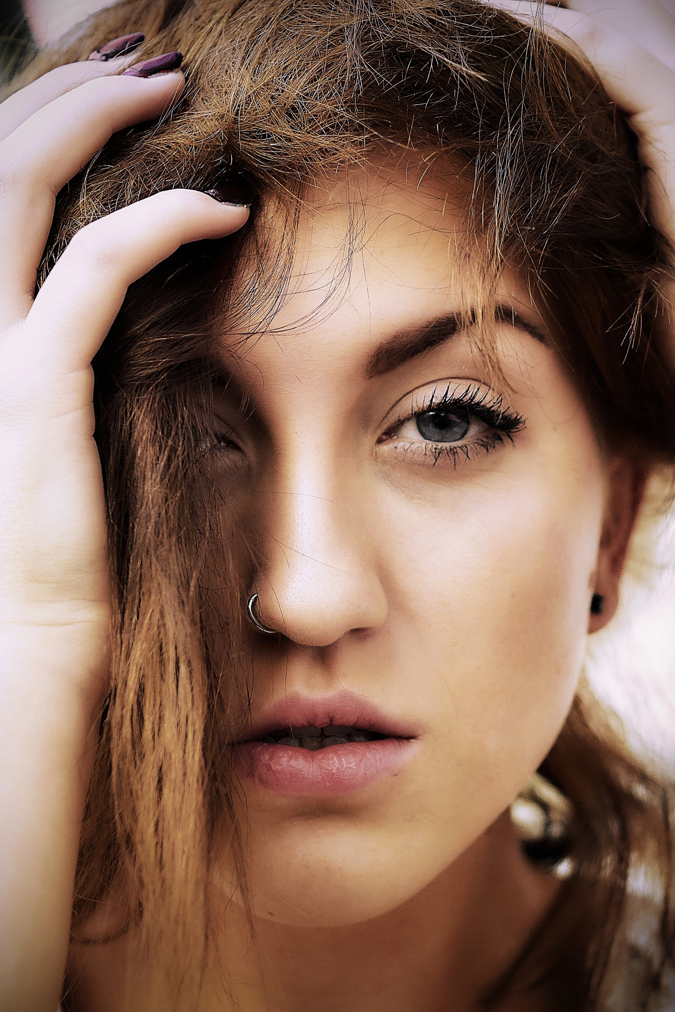 Sony ILCA-77M2 + Sony DT 35mm F1.8 SAM sample photo. I got my eye on you color photography
