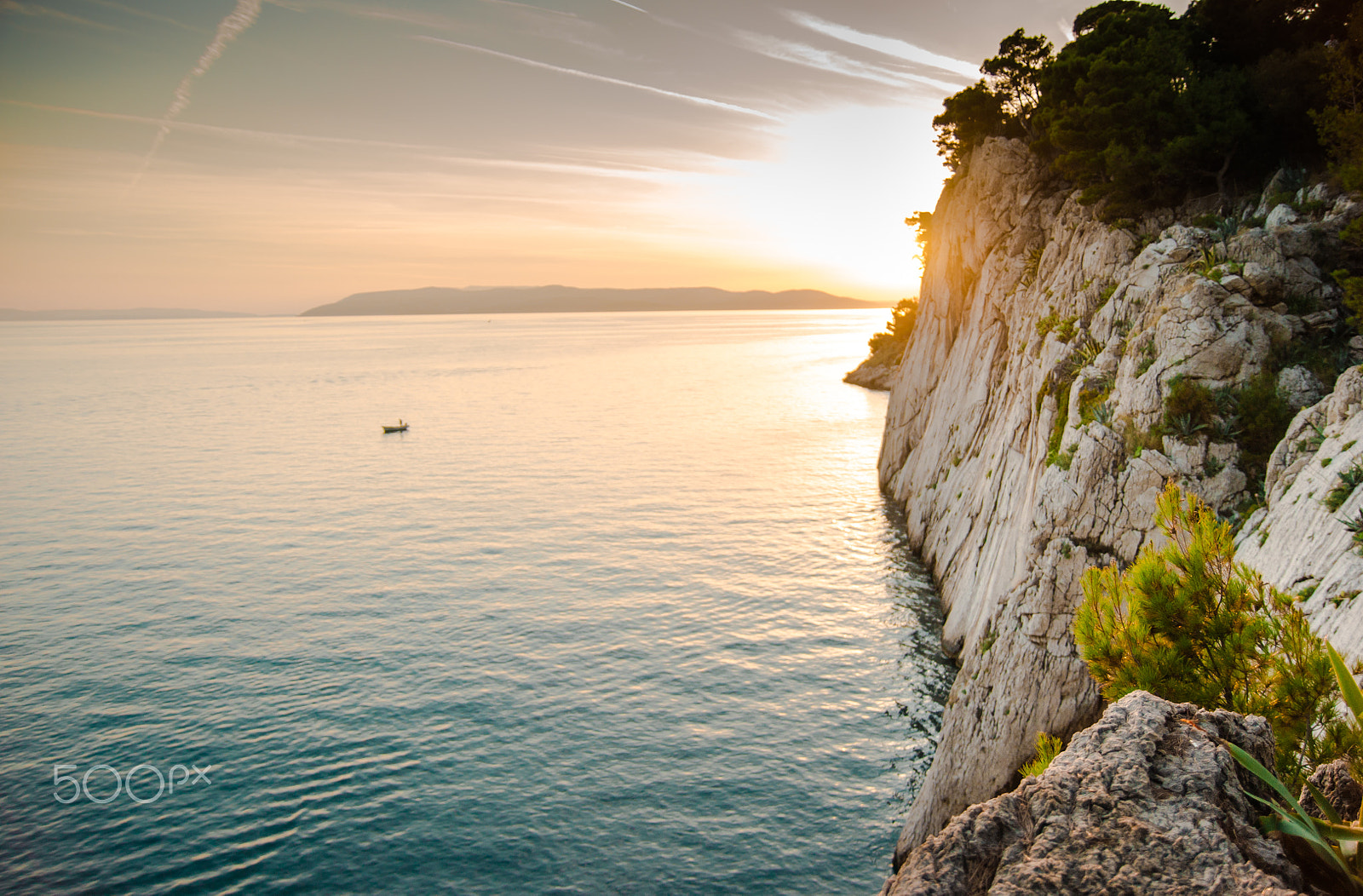Sony Alpha DSLR-A500 sample photo. Sun croatia photography