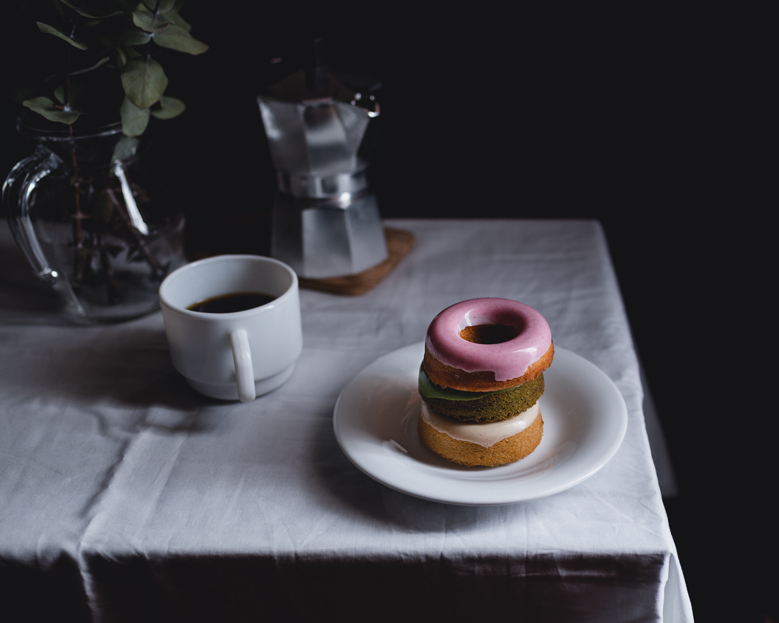 Nikon D610 + AF-S Nikkor 35mm f/1.8G sample photo. Baked doughnuts for breakfast. photography