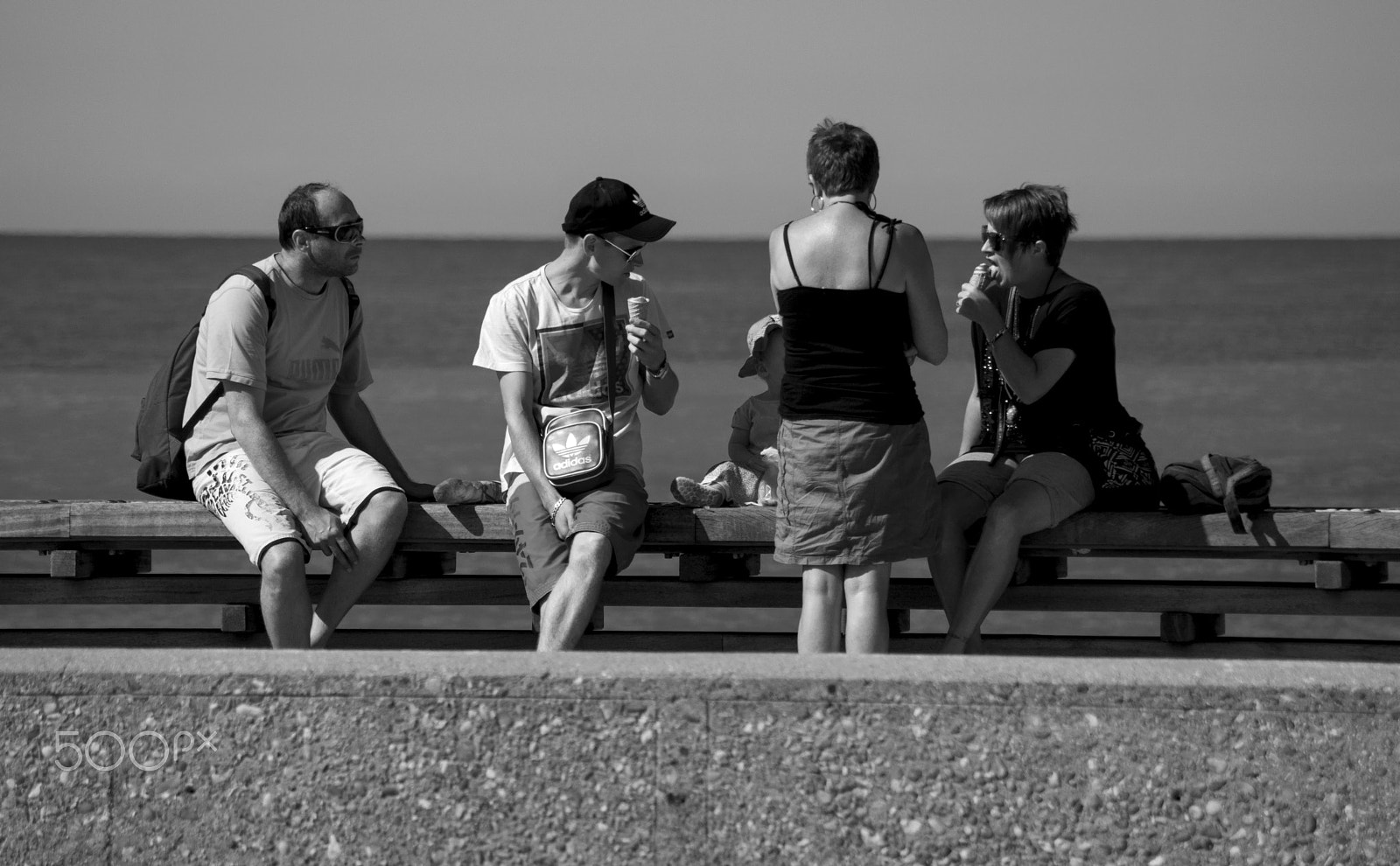 Tamron AF 55-200mm F4-5.6 Di II LD Macro sample photo. People 14 photography