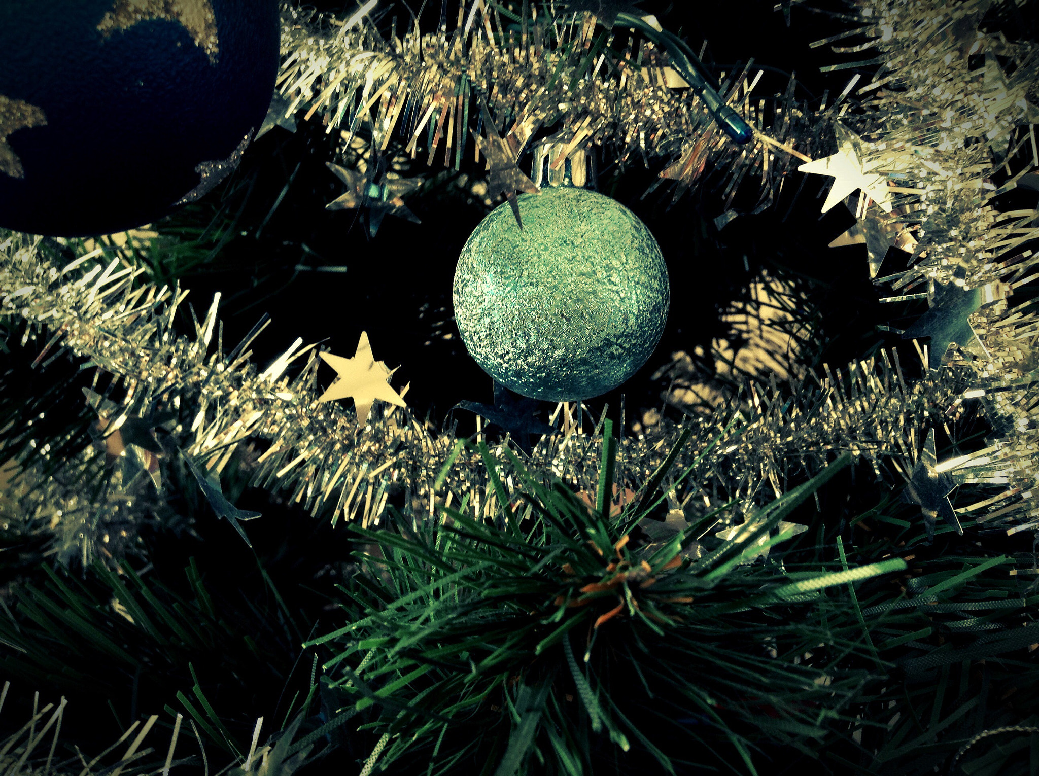 Blux Touch Blux Camera V1.1 sample photo. Christmas decoration photography