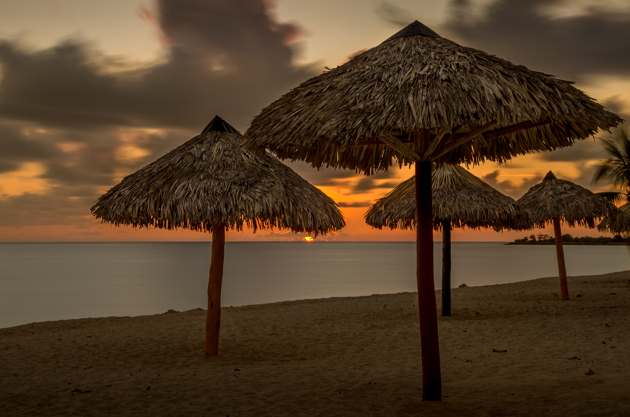 Sigma 18-200mm F3.5-6.3 II DC OS HSM sample photo. Sunset at the beach photography