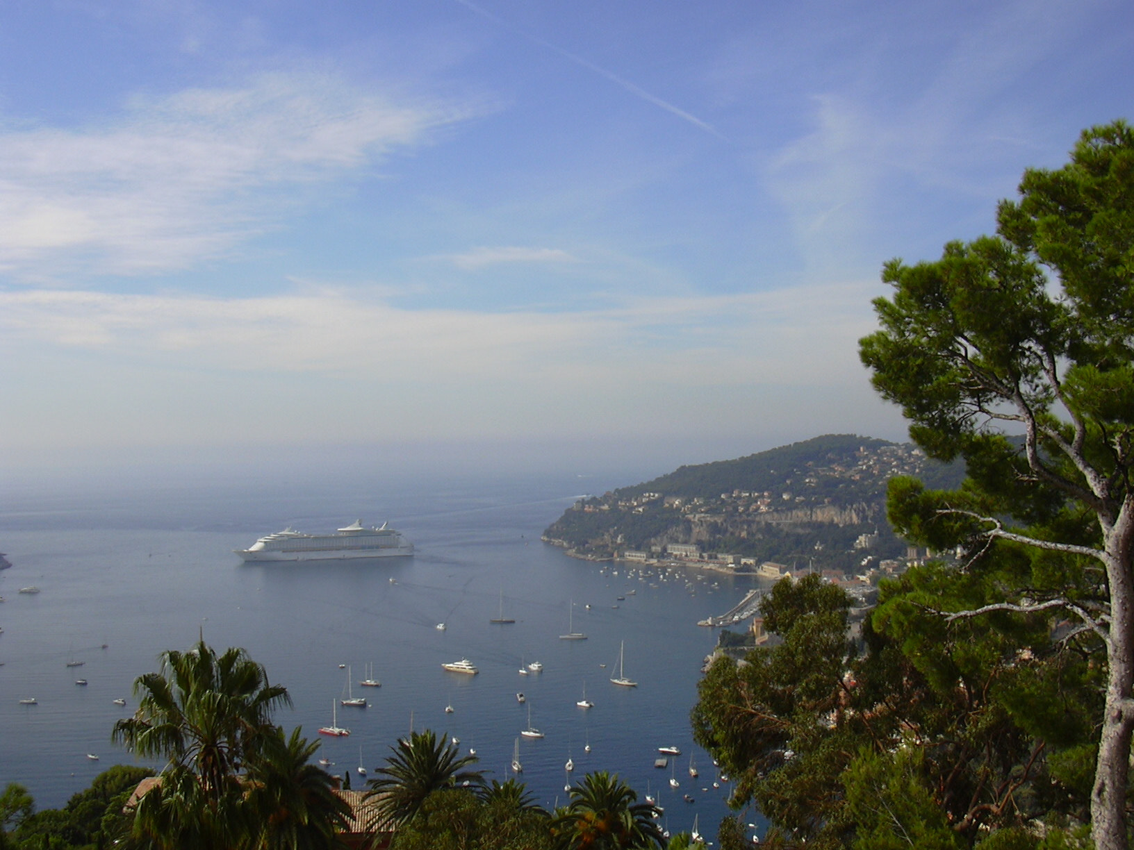 Nikon E2000 sample photo. ____nice côte d'azur____ photography