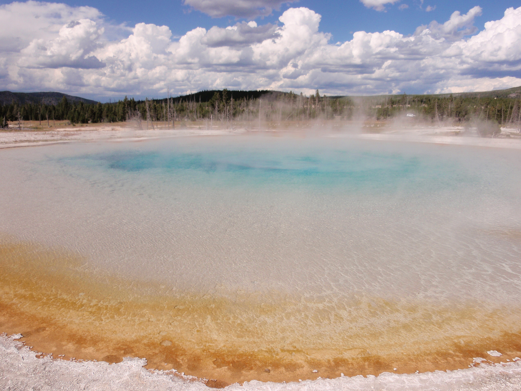 Olympus u9000,S9000 sample photo. Beautiful hot lake at yellowstone photography