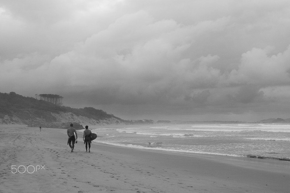 Canon EF 28-200mm F3.5-5.6 USM sample photo. Días de surf photography