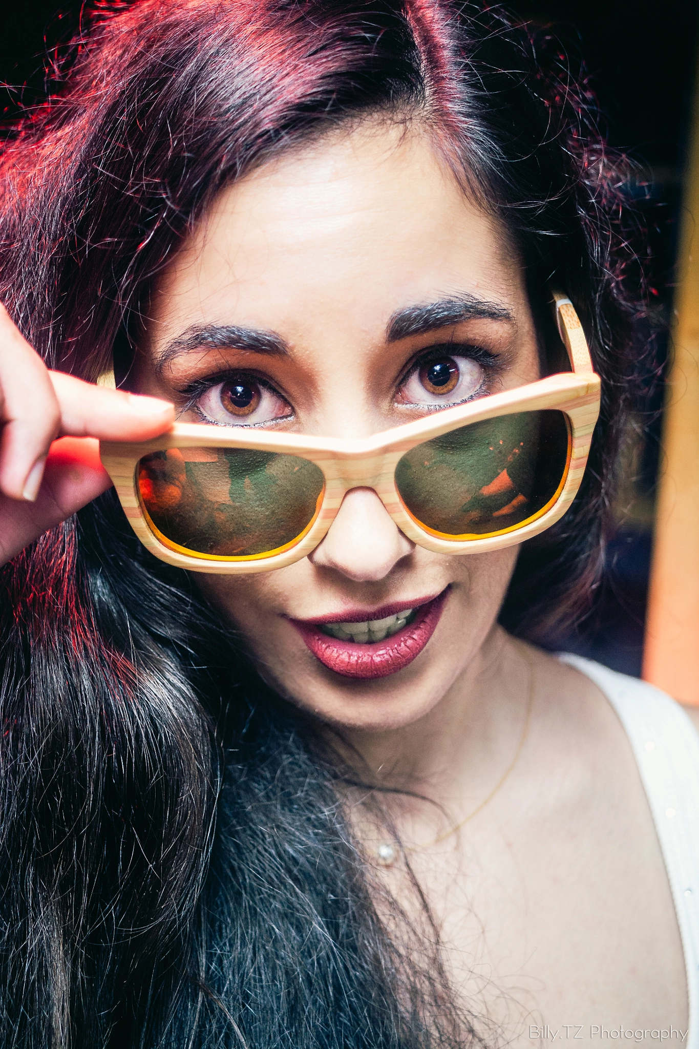 Canon EF 28-80mm f/3.5-5.6 USM sample photo. Nightlife photography