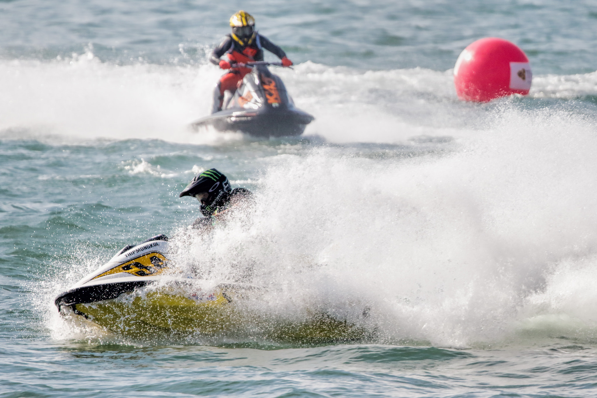 Canon EF 500mm F4L IS USM sample photo. Jet ski racers photography