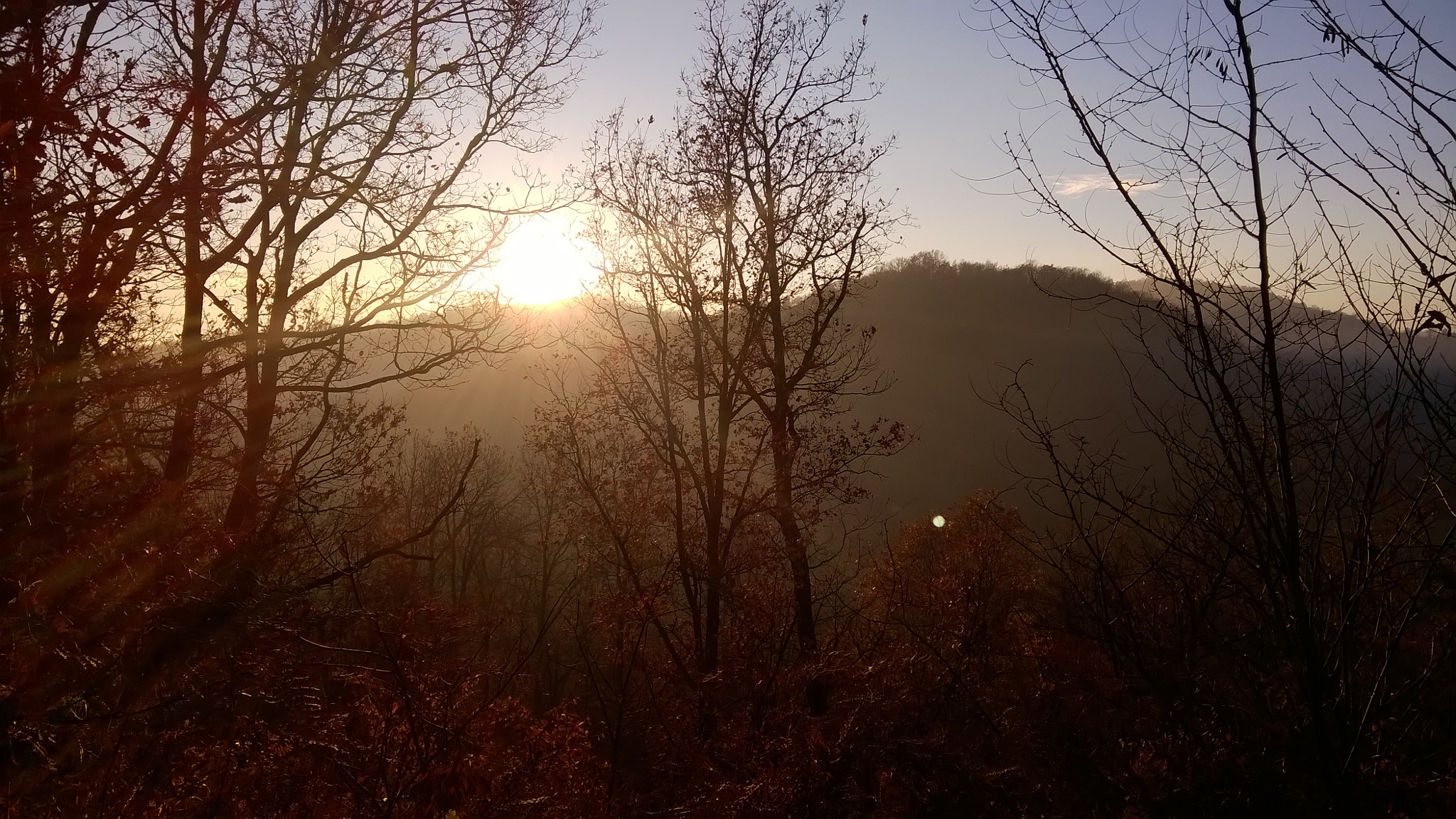 Microsoft Lumia 640 XL sample photo. On the hill photography