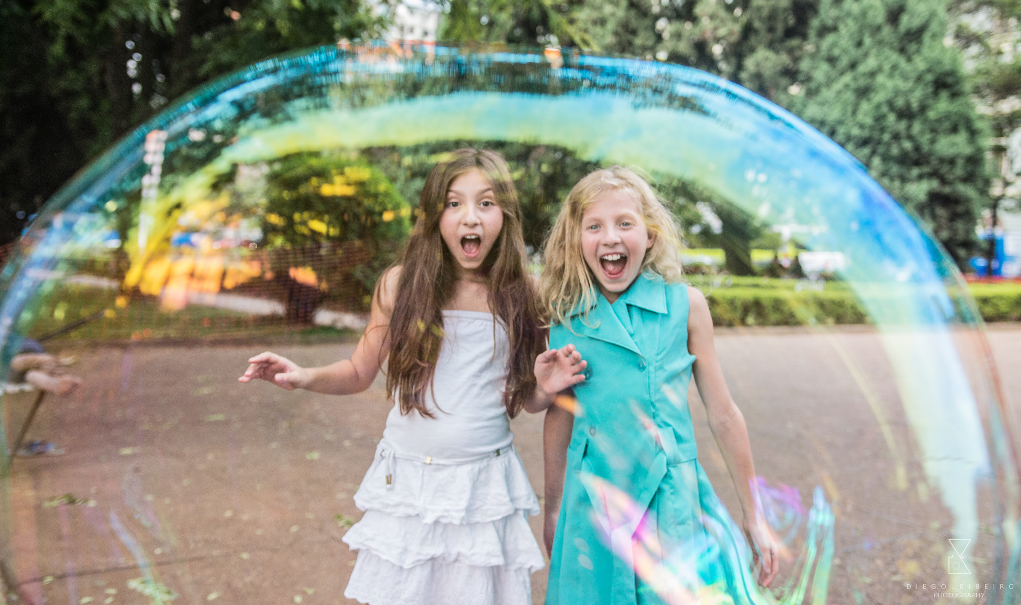 Sigma 18-35mm f/1.8 DC HSM sample photo. Super bubble! photography