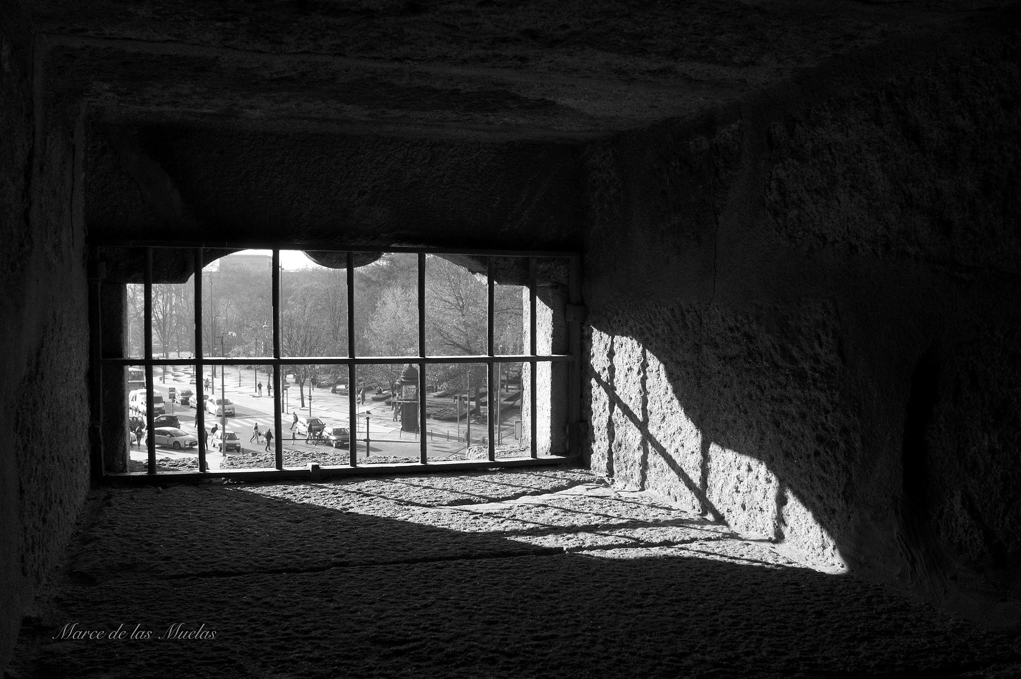 Sony Alpha DSLR-A350 sample photo. Torre de los clerigos. oporto photography