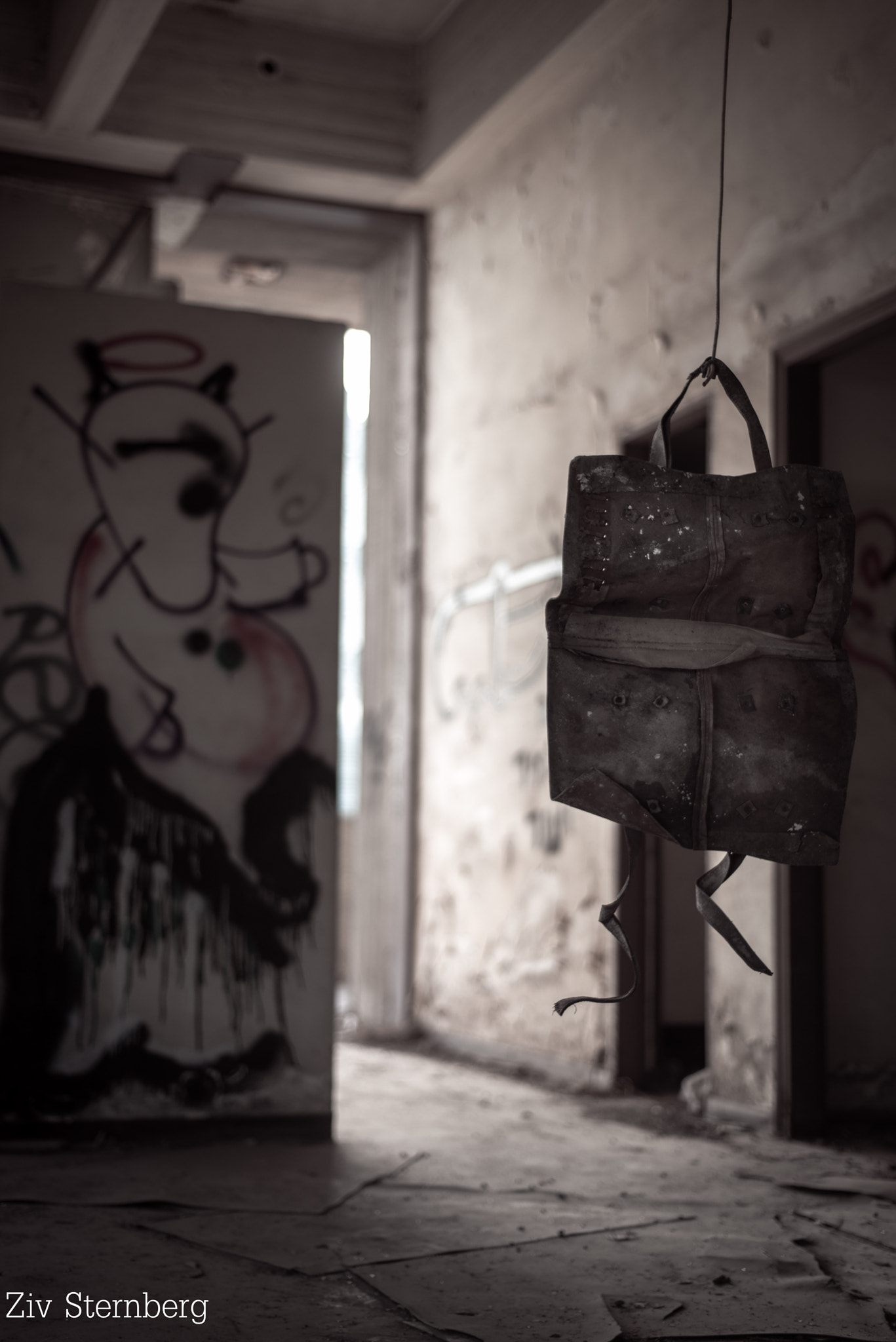 Nikon D800E + AF Nikkor 50mm f/1.8 sample photo. Silence is the loudest scream.. photography