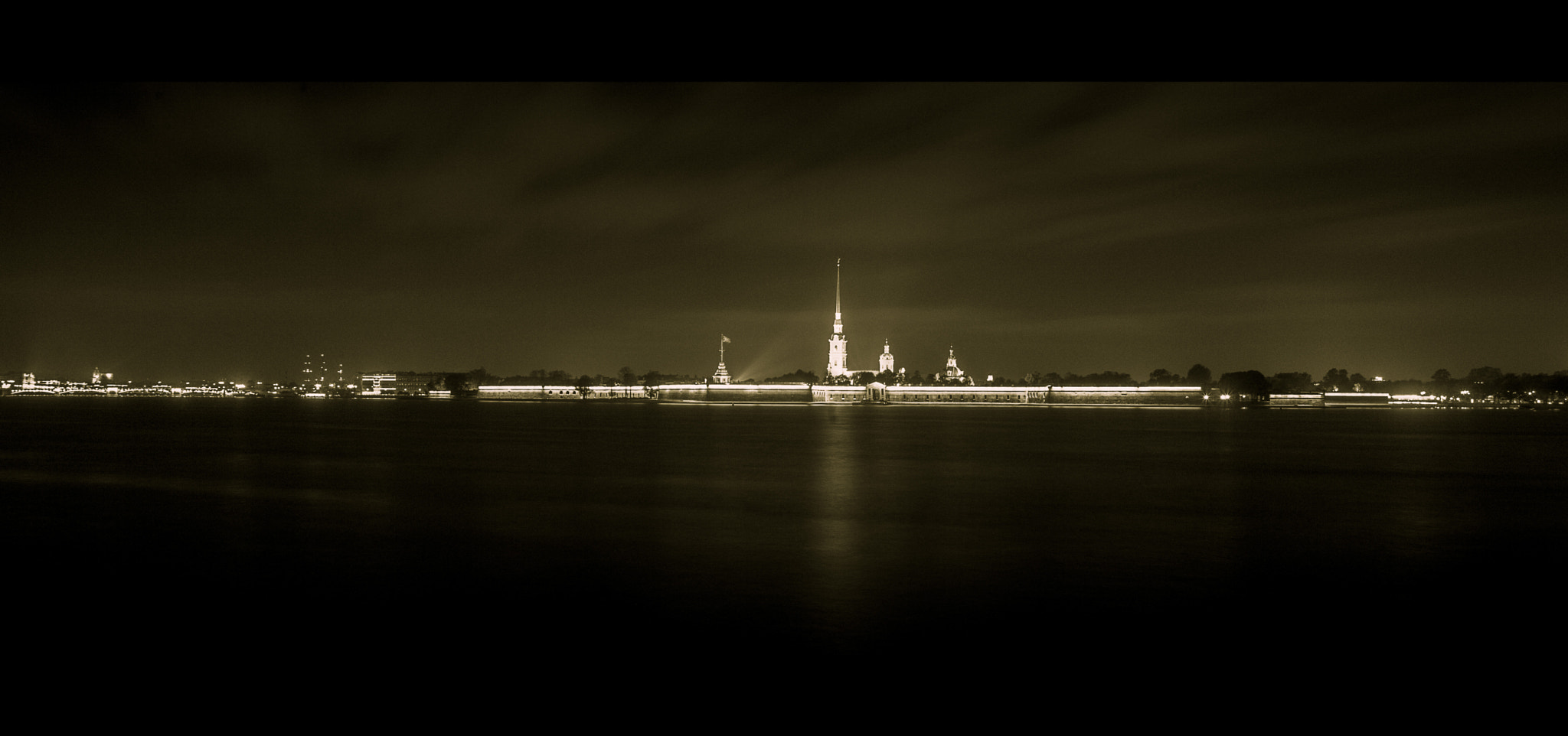 Canon EF 20-35mm F3.5-4.5 USM sample photo. Peter and paul fortress photography