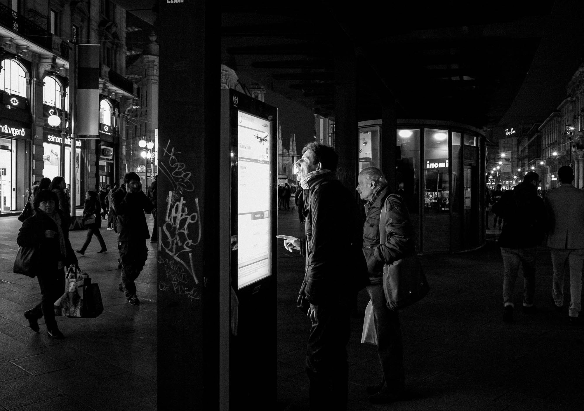 Summicron-M 1:2/28 ASPH. sample photo. City lights #2 photography