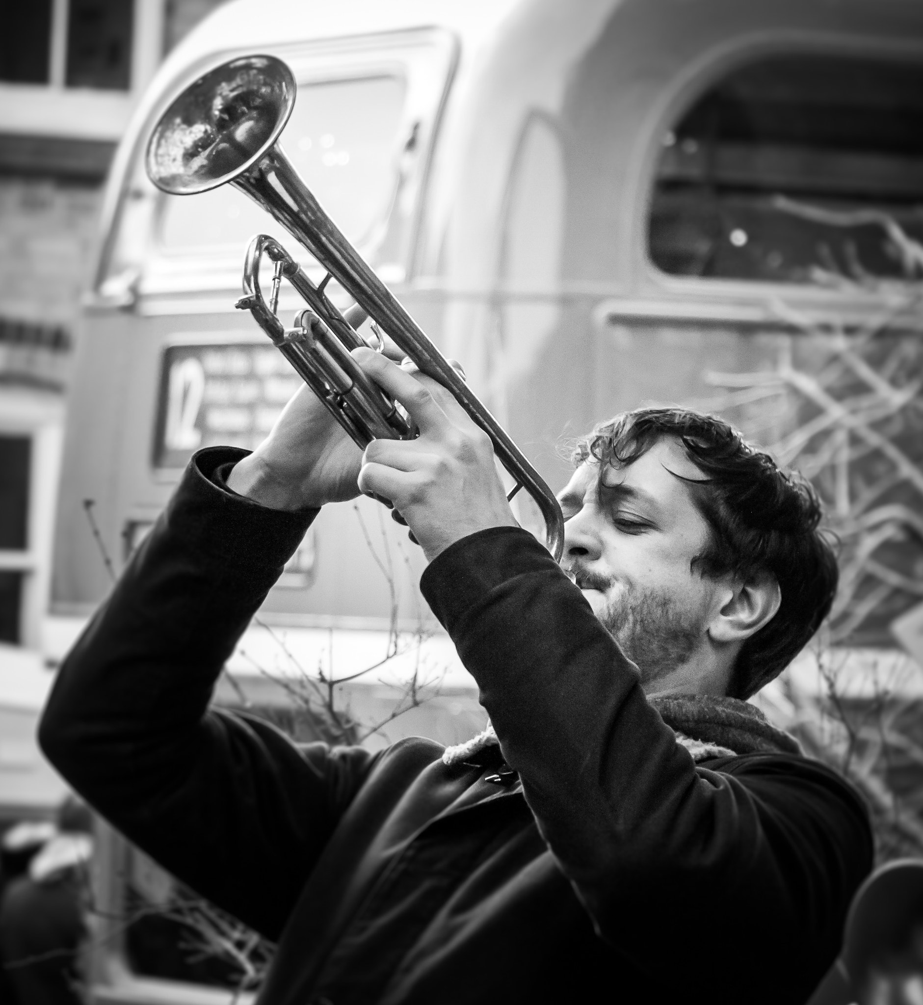 Canon EF-S 18-135mm F3.5-5.6 IS STM sample photo. Trumpet player photography