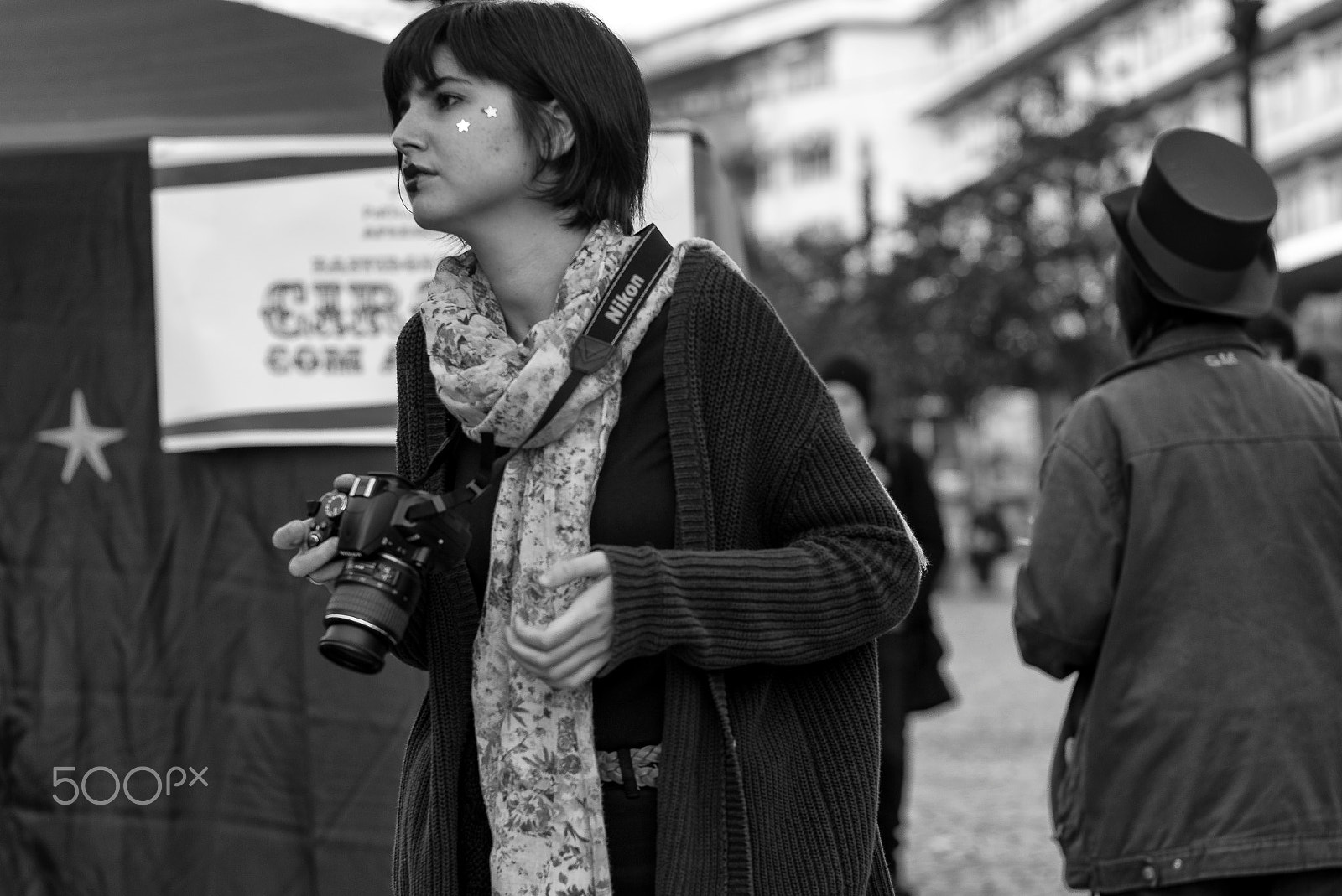 Leica APO-Summicron-M 75mm F2 ASPH sample photo. Nikon girl... star girl photography