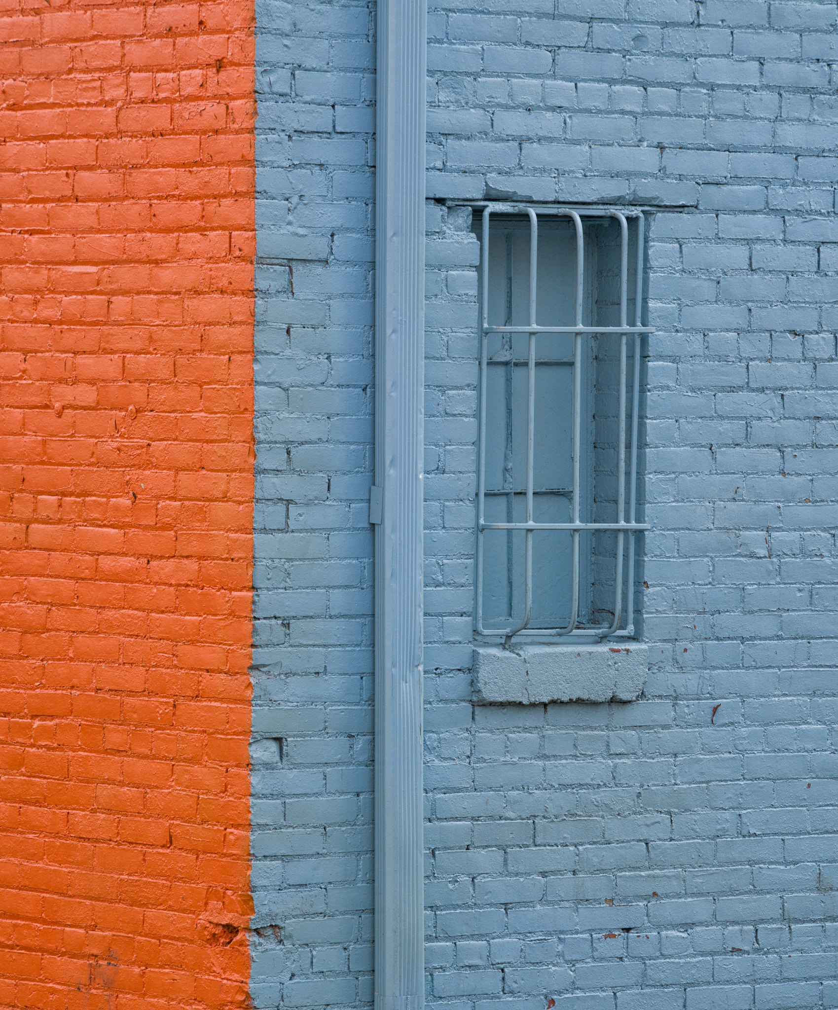 Pentax smc DA 55-300mm F4.0-5.8 ED sample photo. Orange|blue photography