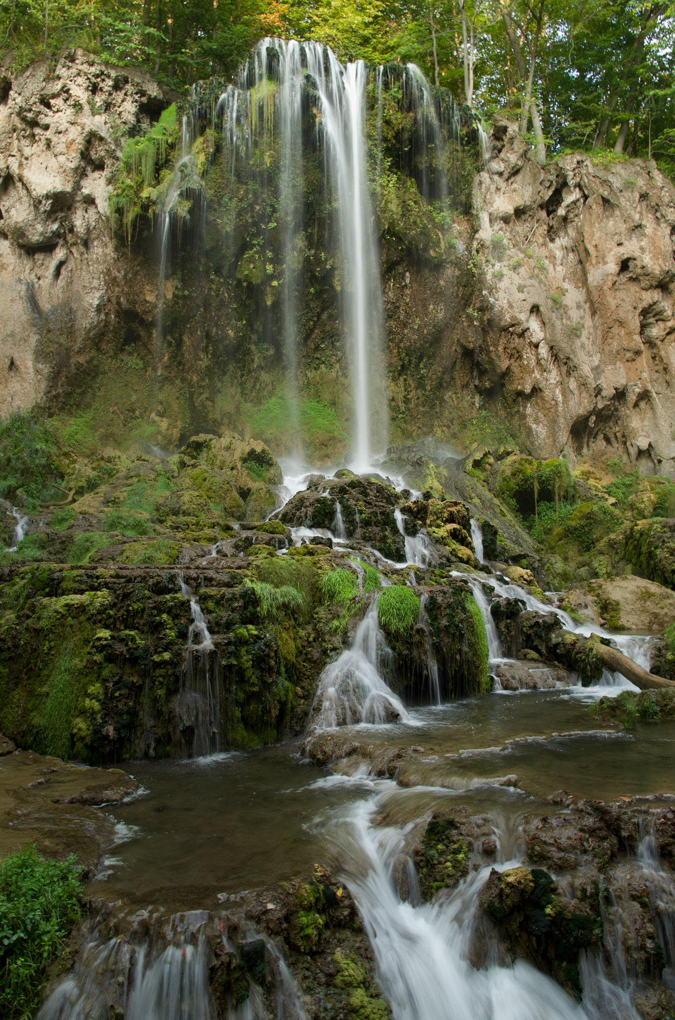 Pentax smc DA 15mm F4 ED AL Limited sample photo. Falling spring falls photography