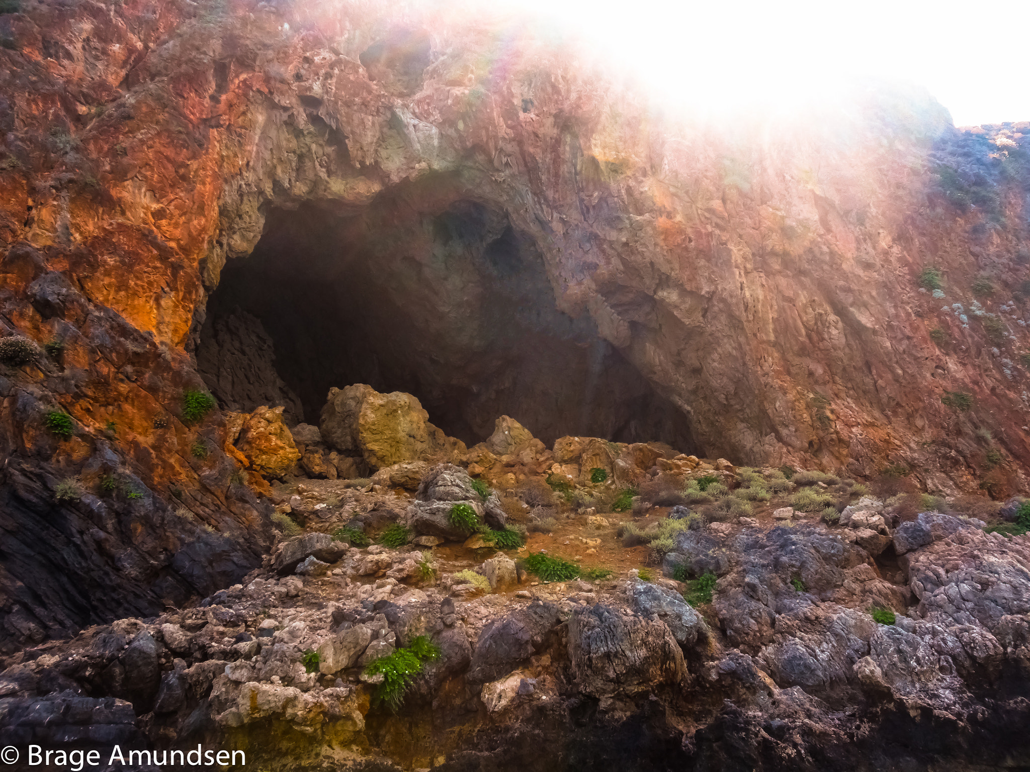 Samsung ES74,ES75,ES78 / VLUU ES75,ES78 sample photo. Cave photography